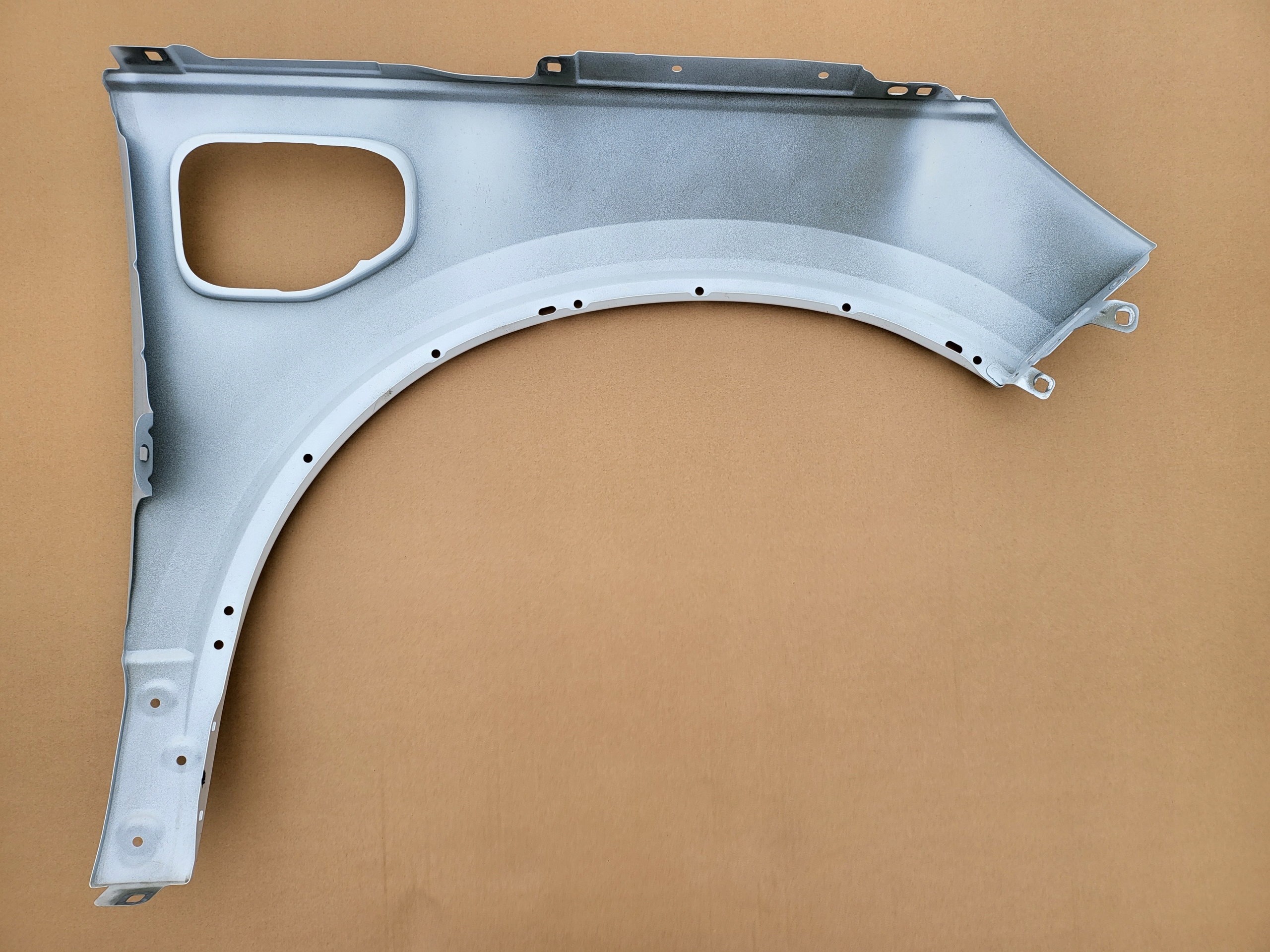 sinistra parafango VOLVO XC40 spoiler-IN HYBRID colore 707