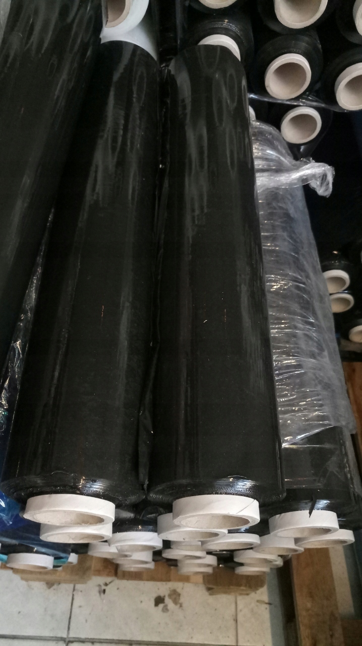 FOLIA STRETCH STRECZ TRANSPARENT 3KG CIENKA TUBA! Waga netto folii 2.7 kg