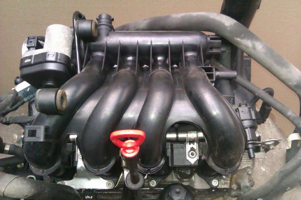 коллектор впускной MERCEDES a класс W168 1.4 8V