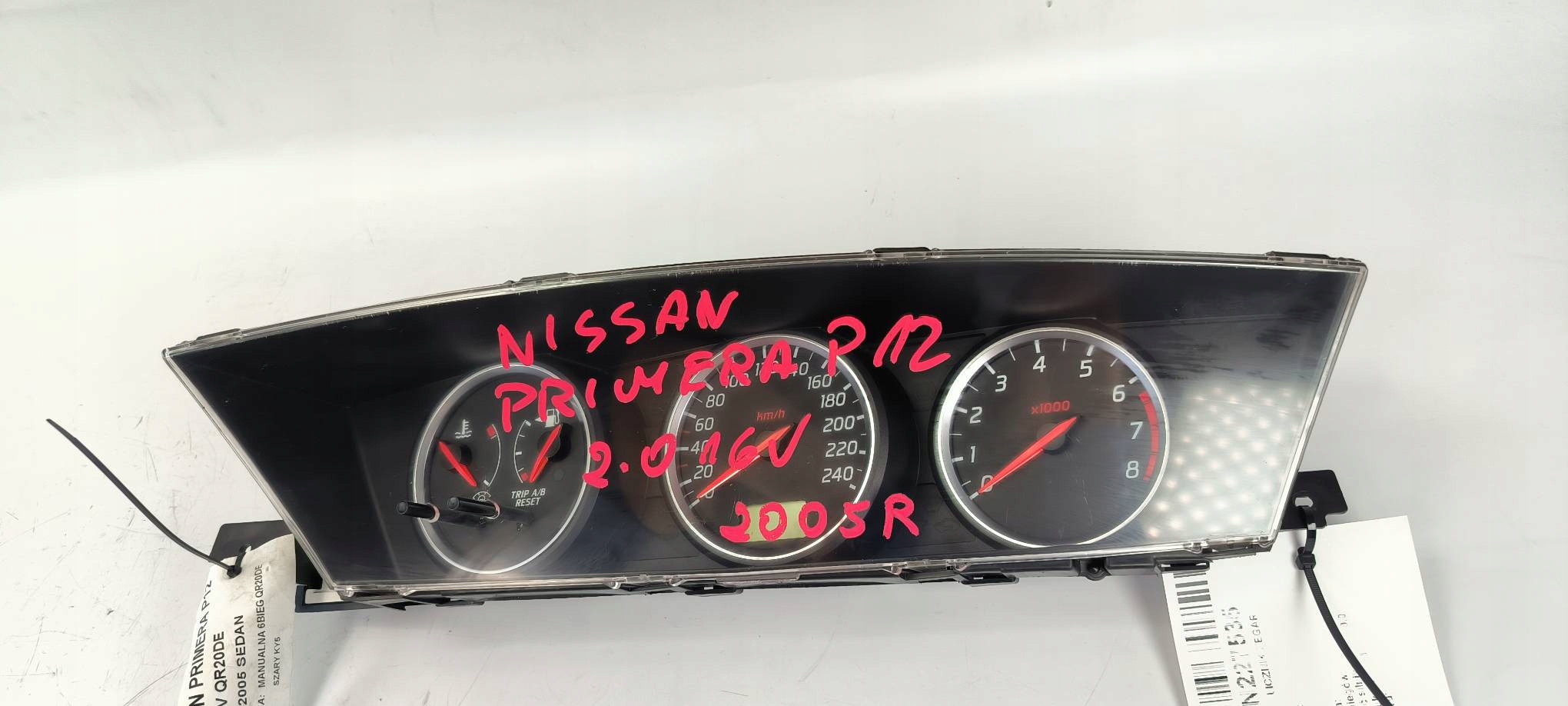 dials clock NISSAN PRIMERA P12