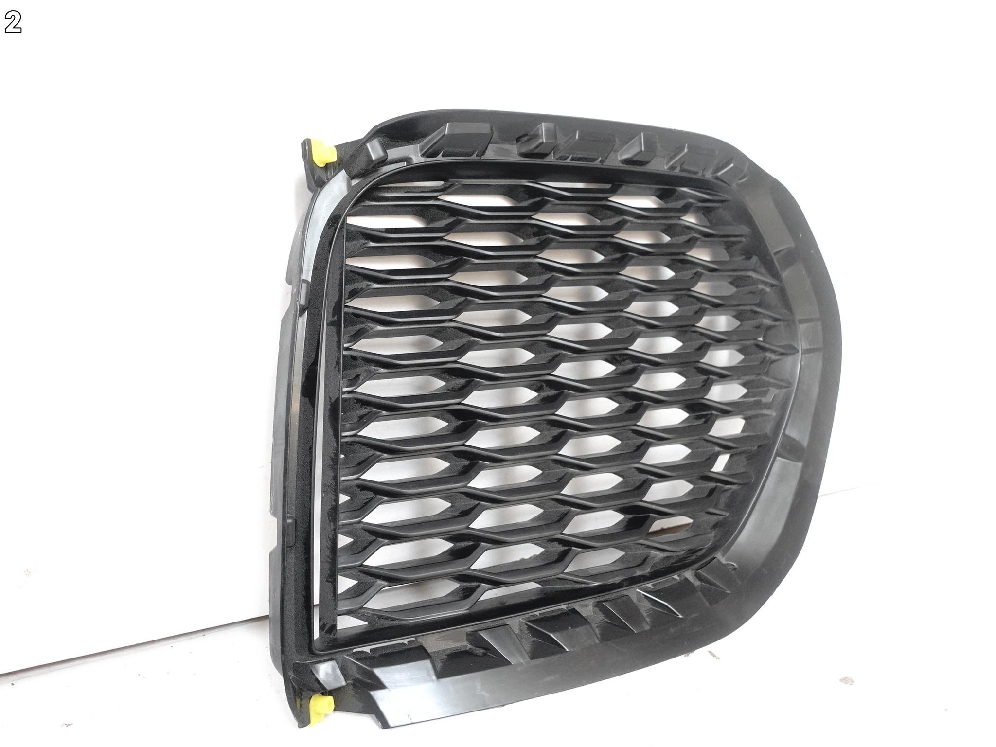 JAGUAR E-PACE R-Dynamic X540 17- grid grille intake W bumper front right