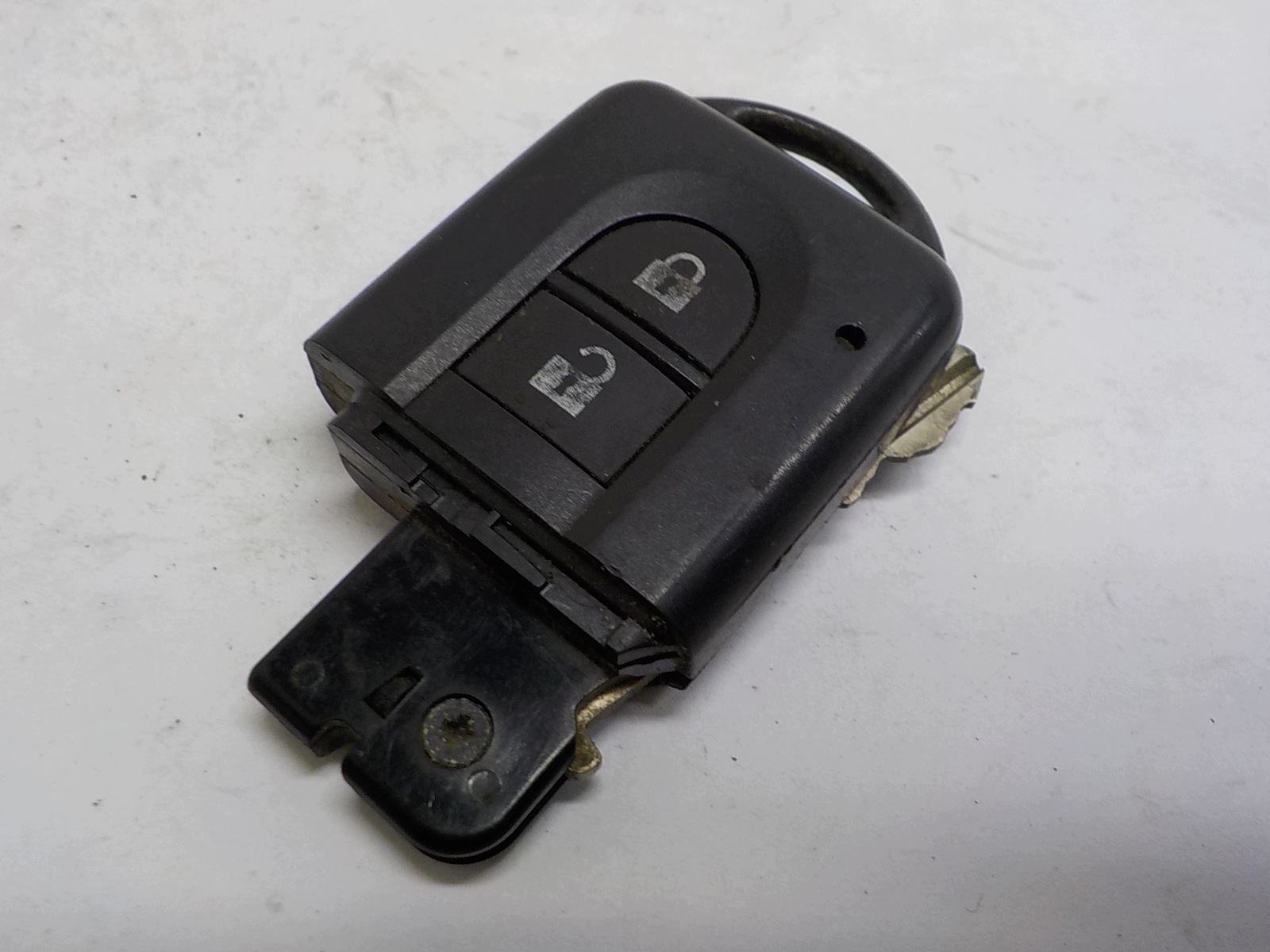 NISSAN QASHQAI J10 NV200 MICRA JUKE NOTE NAVARA key PILOT KEYLESS