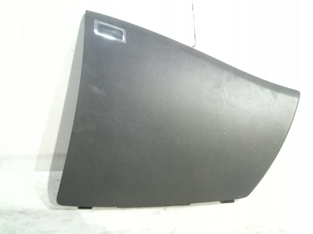 Citroen C4 Picasso and cover passenger compartment consoles left