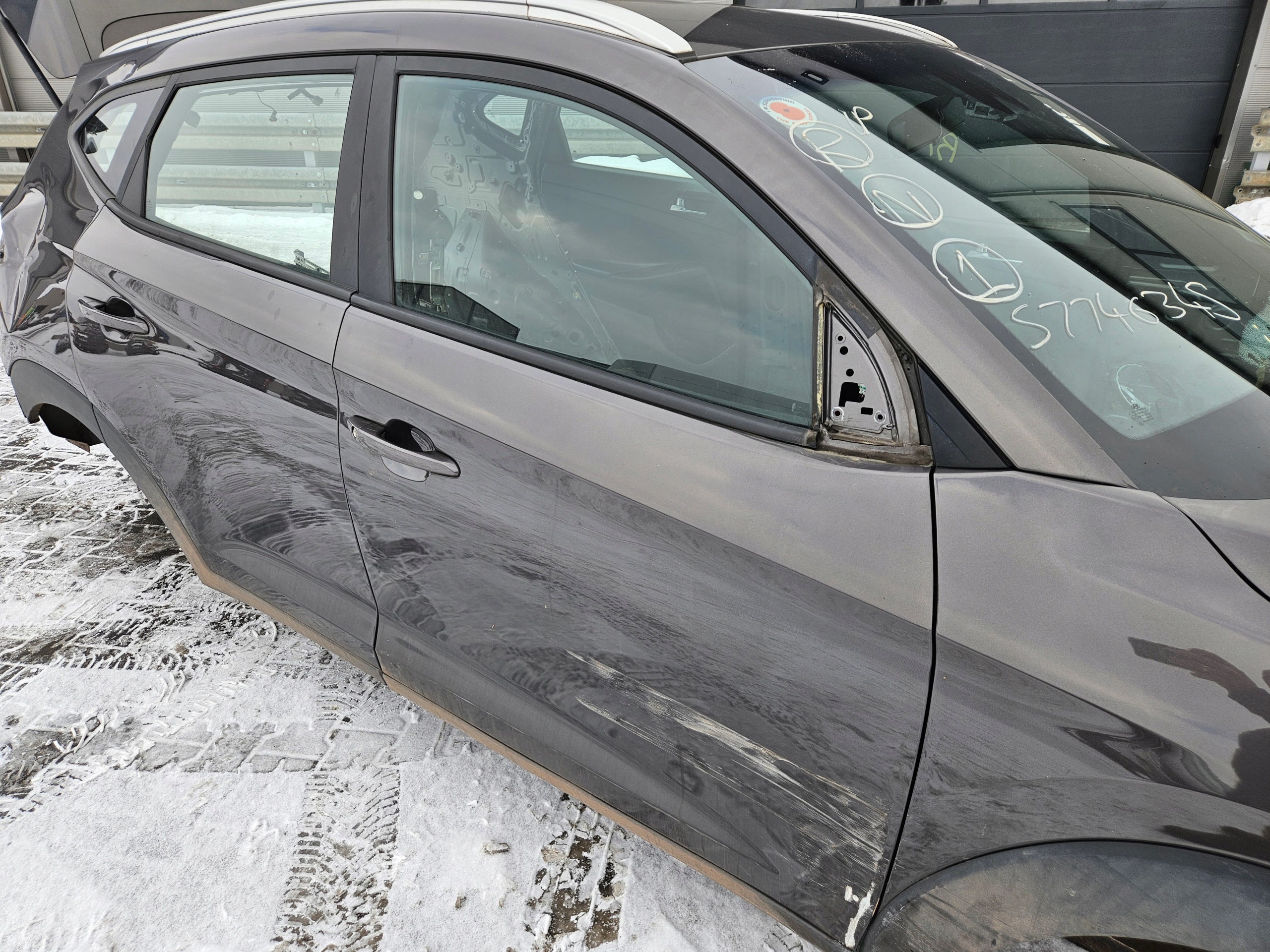 door right front front HYUNDAI TUCSON III 15-20 colour XN3