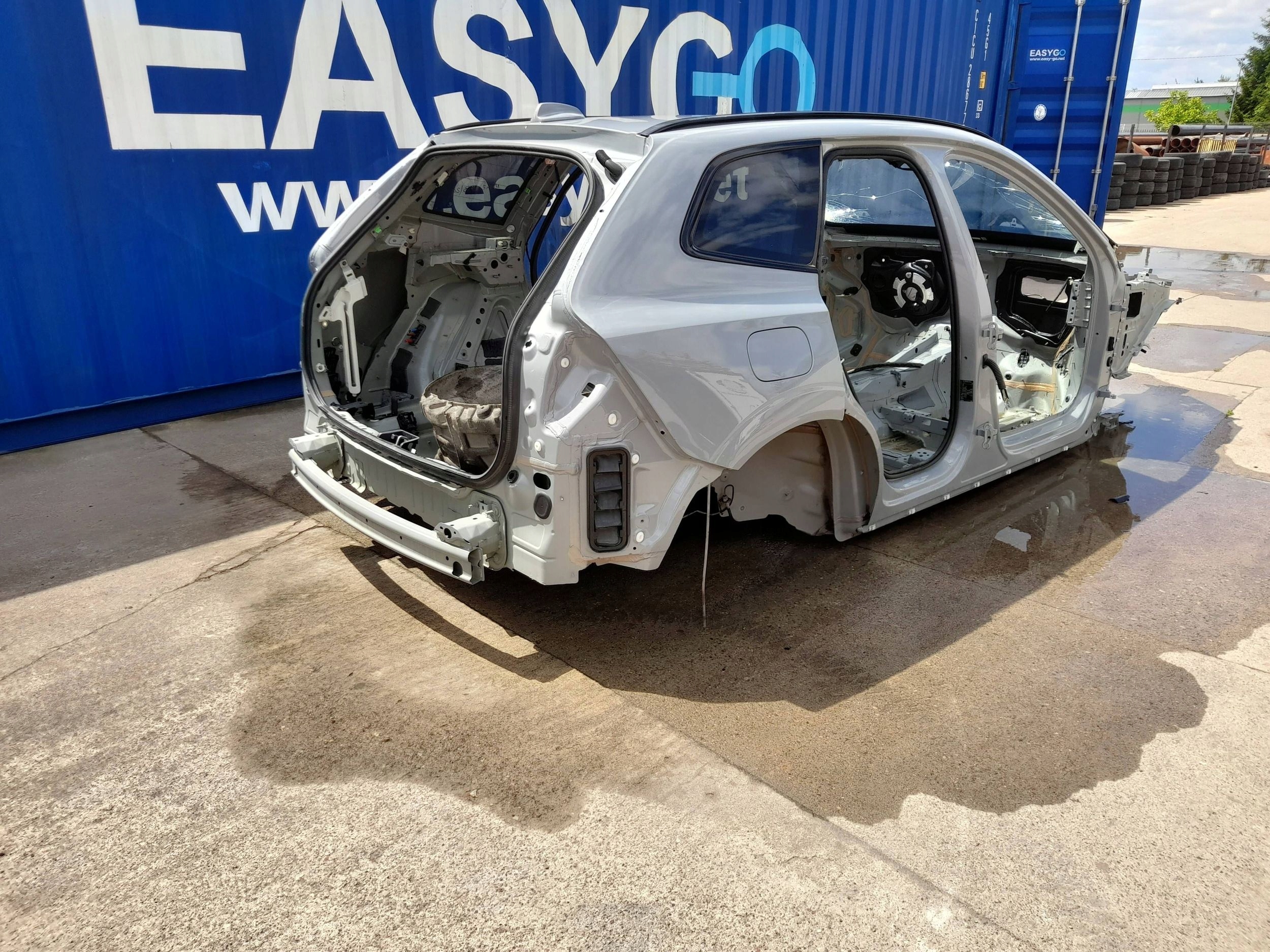 Volvo XC60 II 2017- dach Z RELINGAMI
