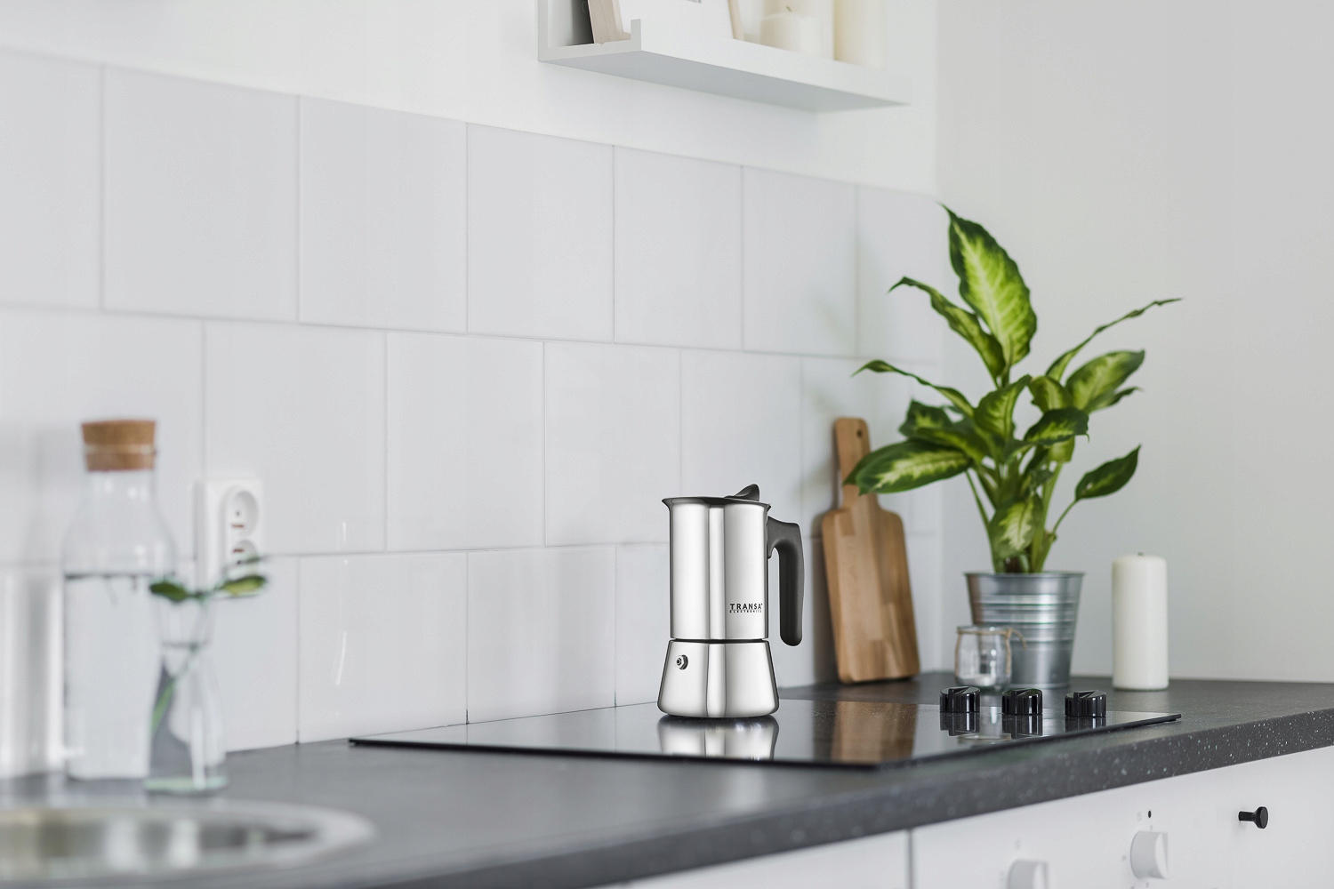 KAWIARKA ZAPARZACZ DO KAWY STAL NIERDZEWNA 12 FILIŻANEK KAWY TRANSA 600ml Rodzaj kawiarka