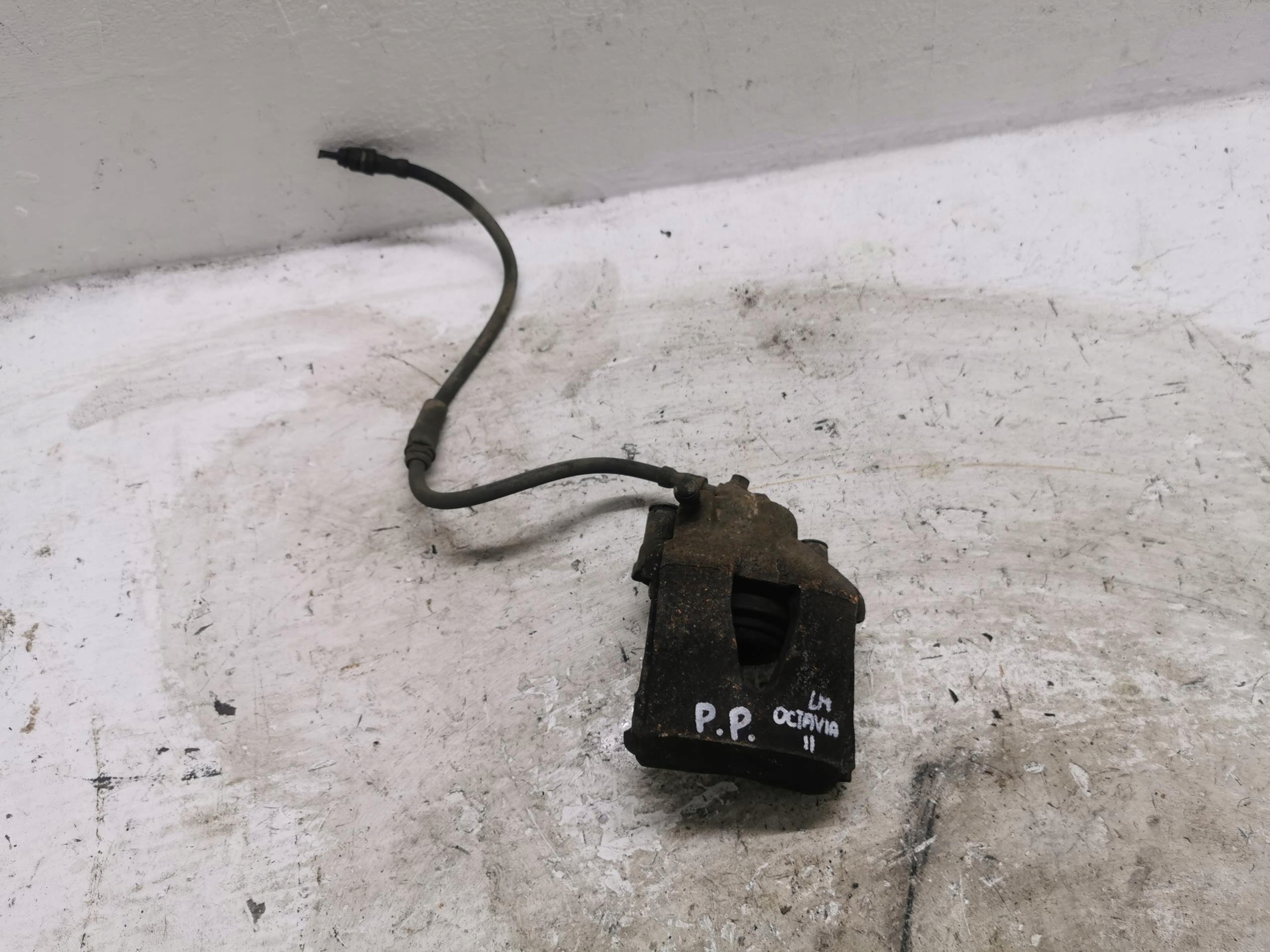 caliper brake right front SKODA OCTAVIA II LIFT