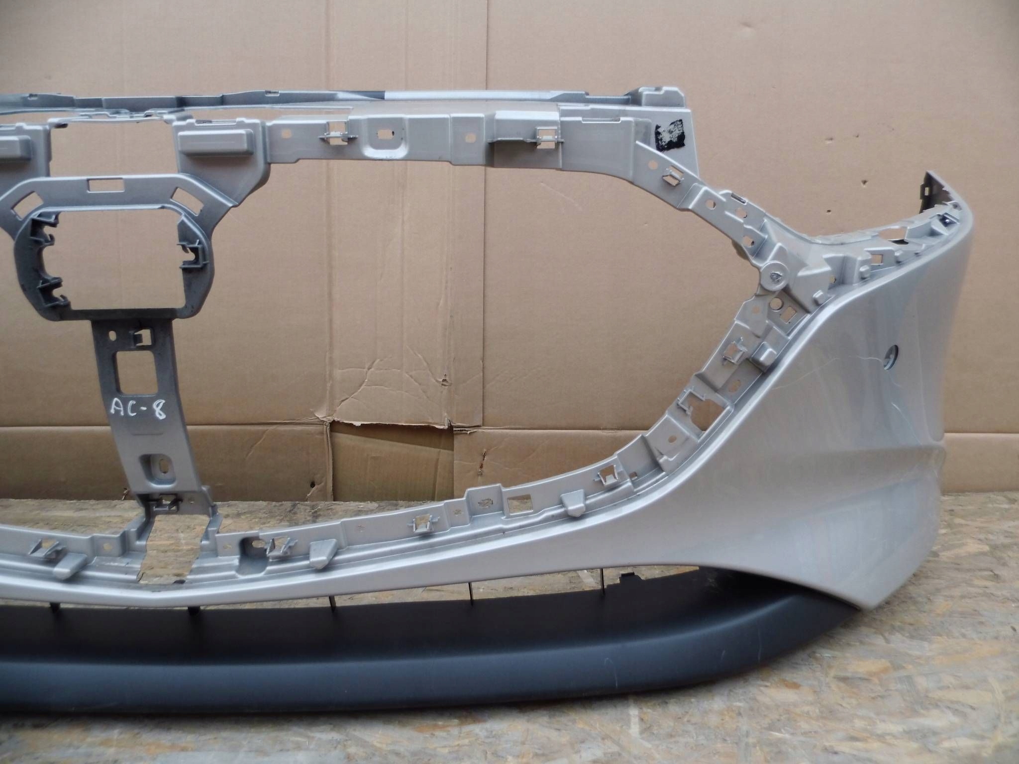 Mazda 3 BP 2019+ bumper front front BCKN50031