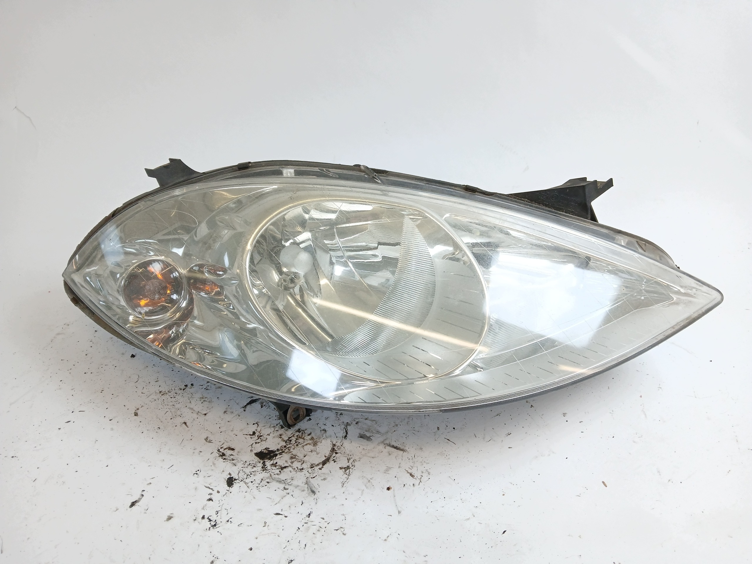 MERCEDES W169 licht rechts vorne A1698200261 EU