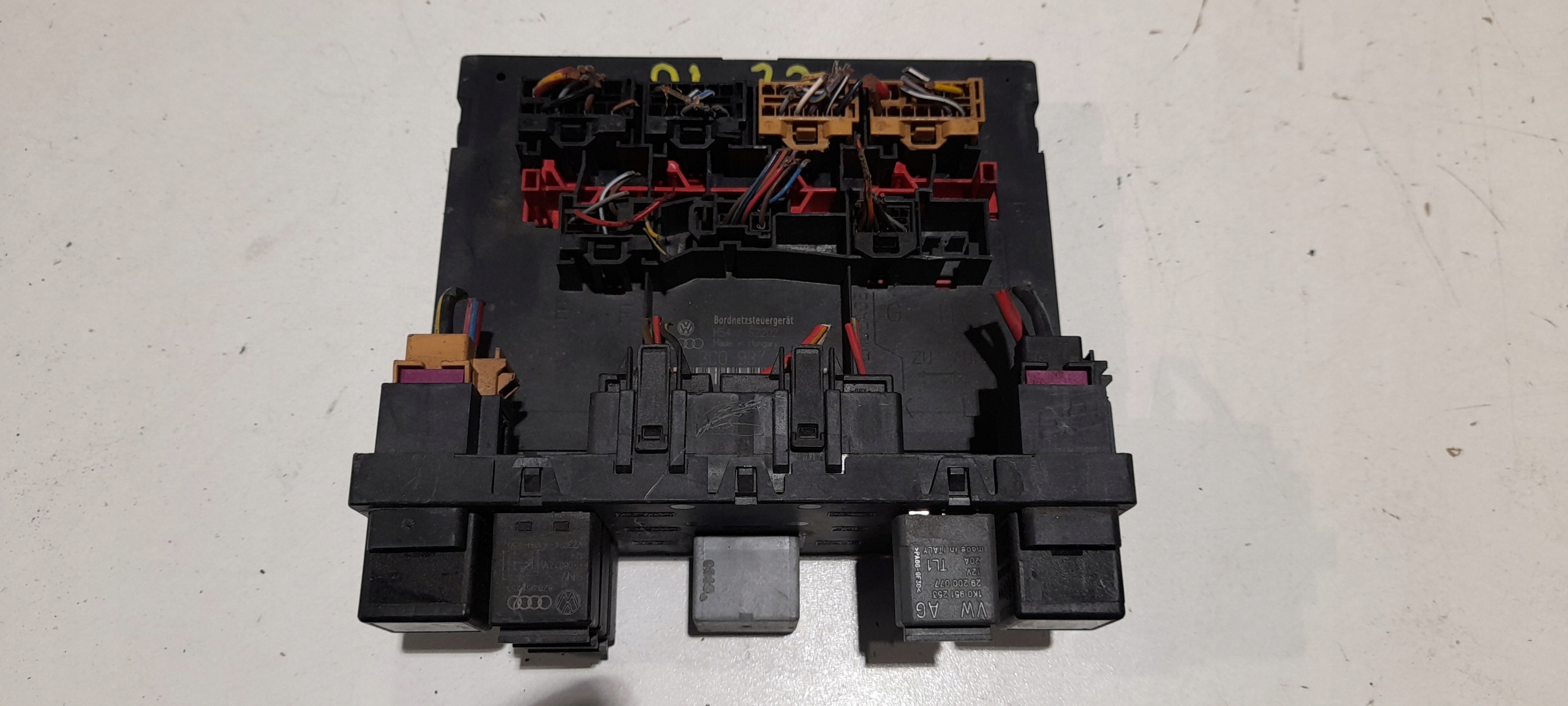VW PASSAT B6 control unit BORDNETZ 3C0937049AH