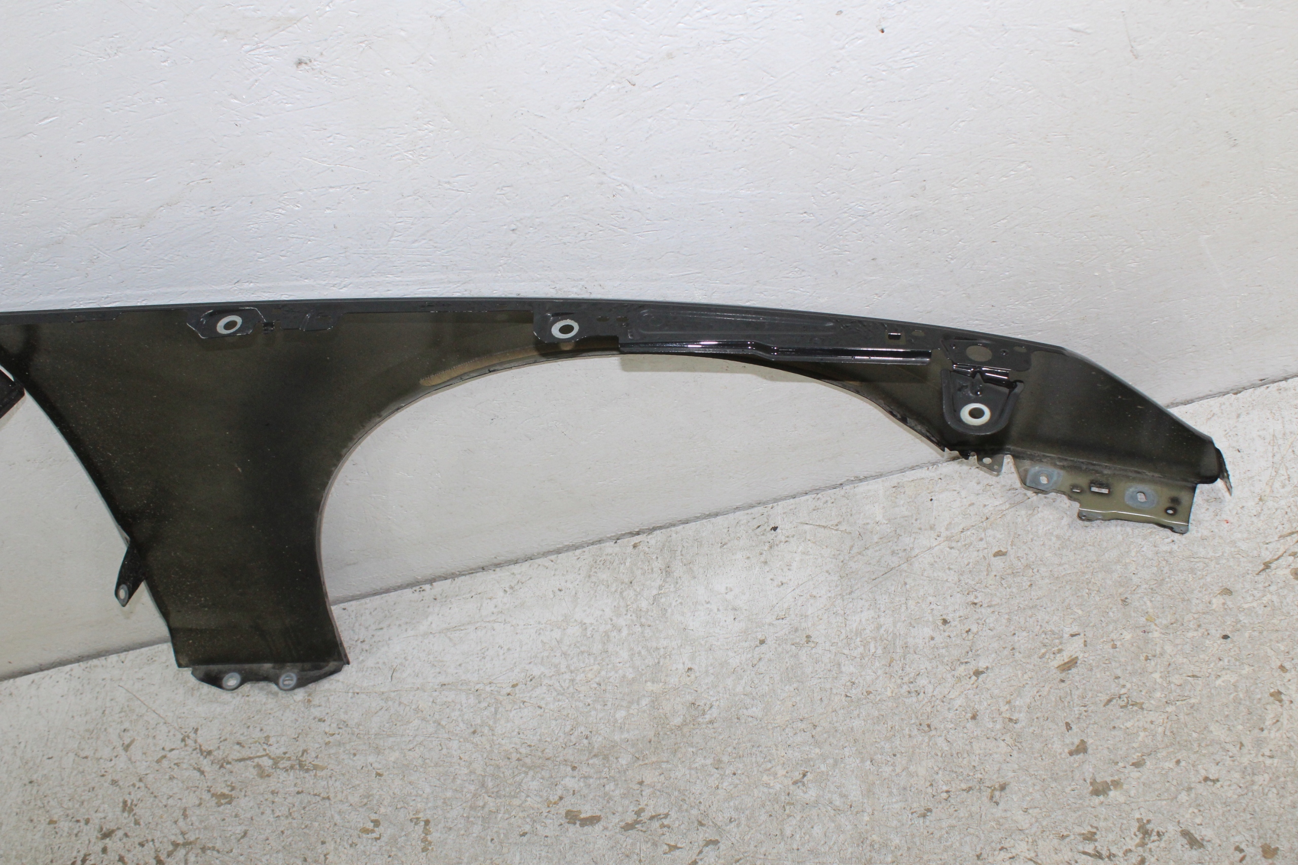 Audi A4 B9 8W0 lift fender left front front