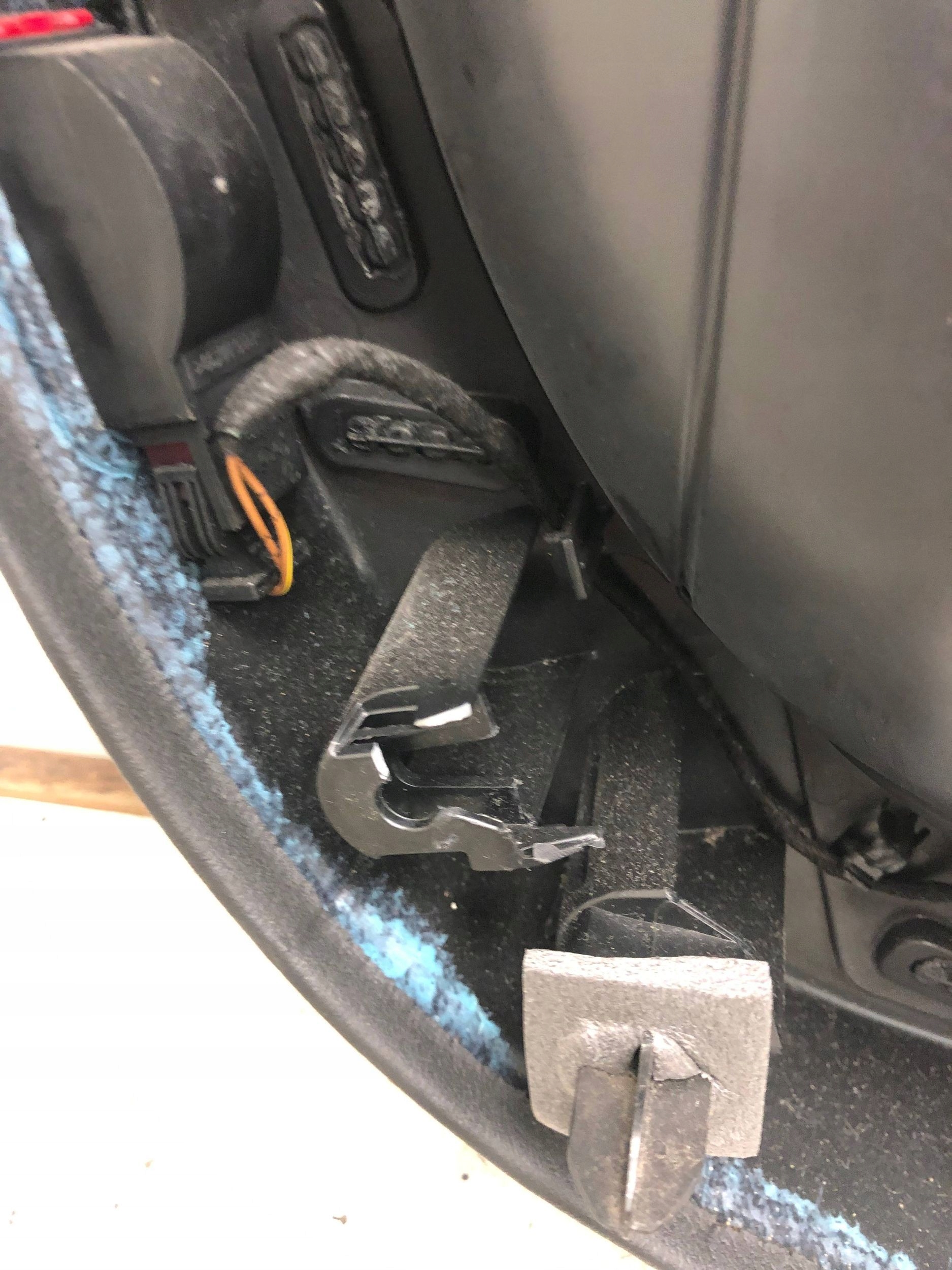 side door right front AUDI A4 B8 LIFT sedan 8K1867106