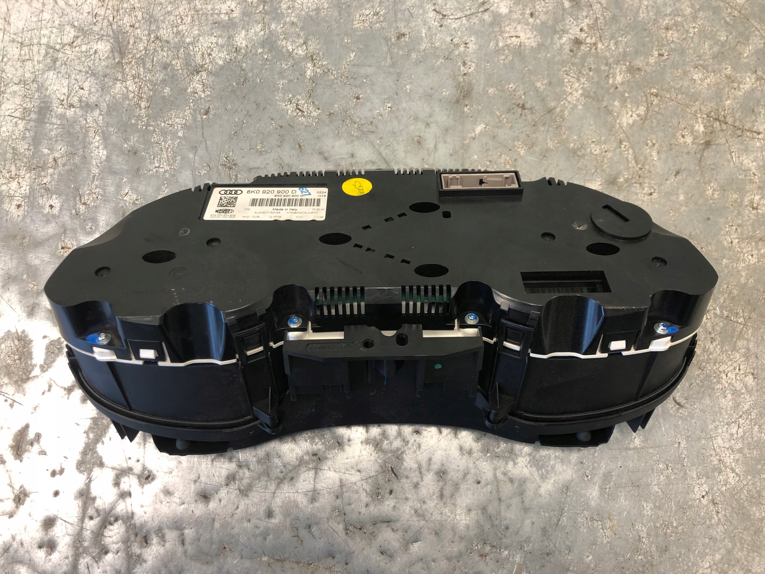 dials dials AUDI A4 B8 8K0920900D EUROPA