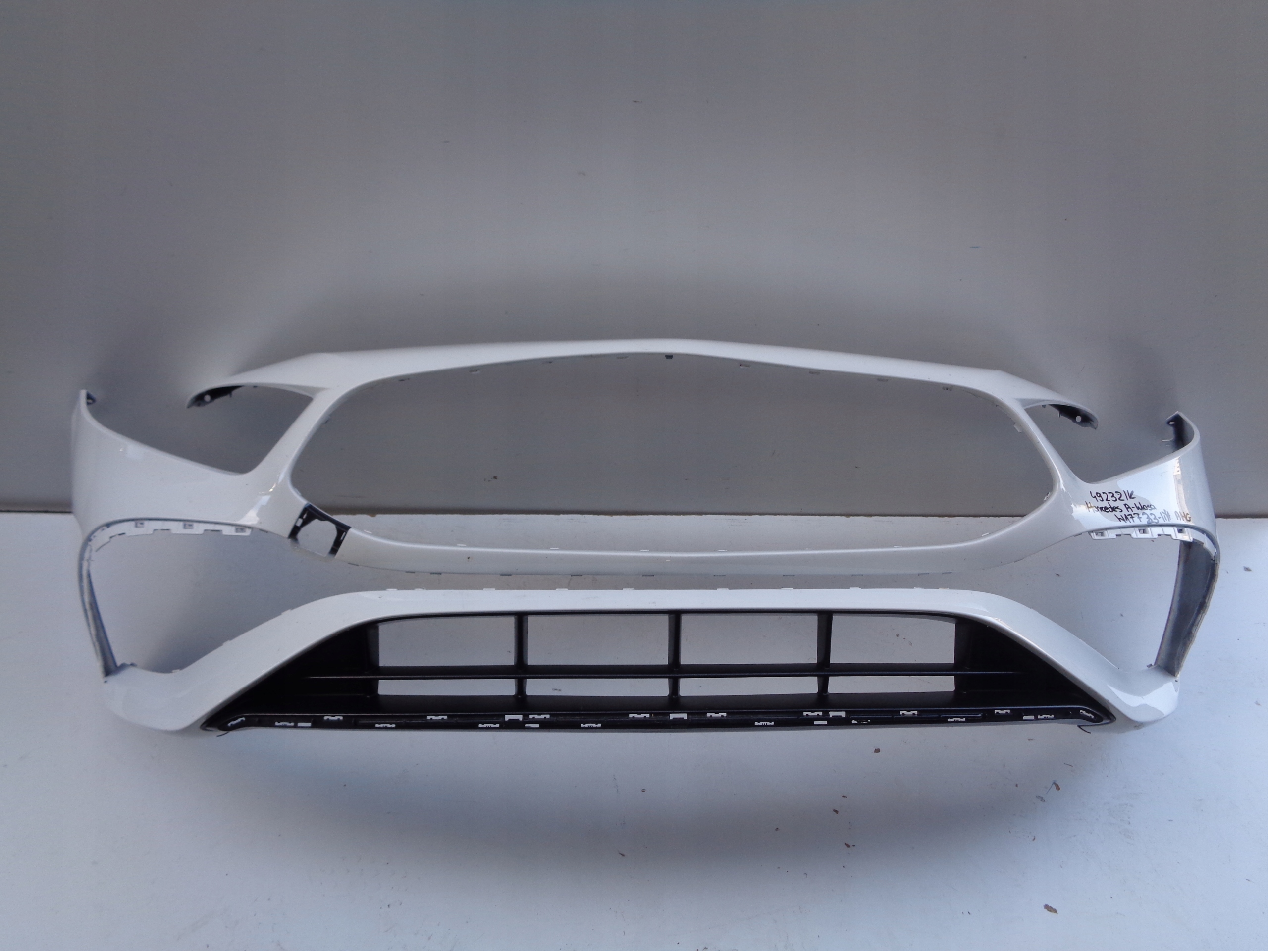 front bumper MERCEDES A-class W177 23- LIFT AMG NR 49232