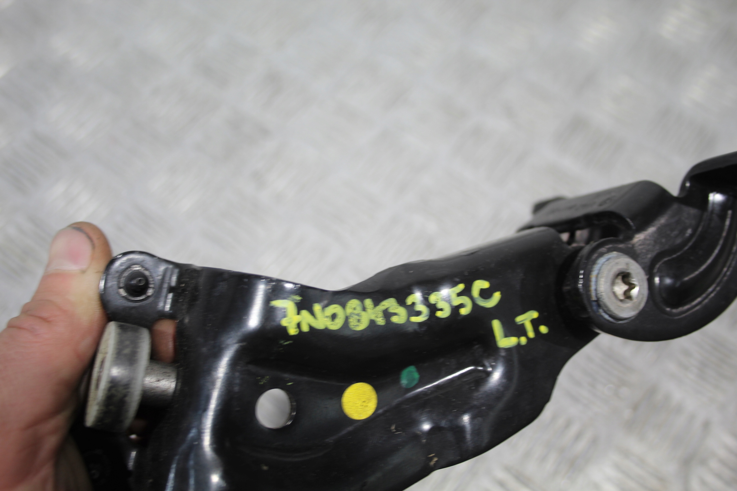 roll door left rear part VW SHARAN II 7N0 7N