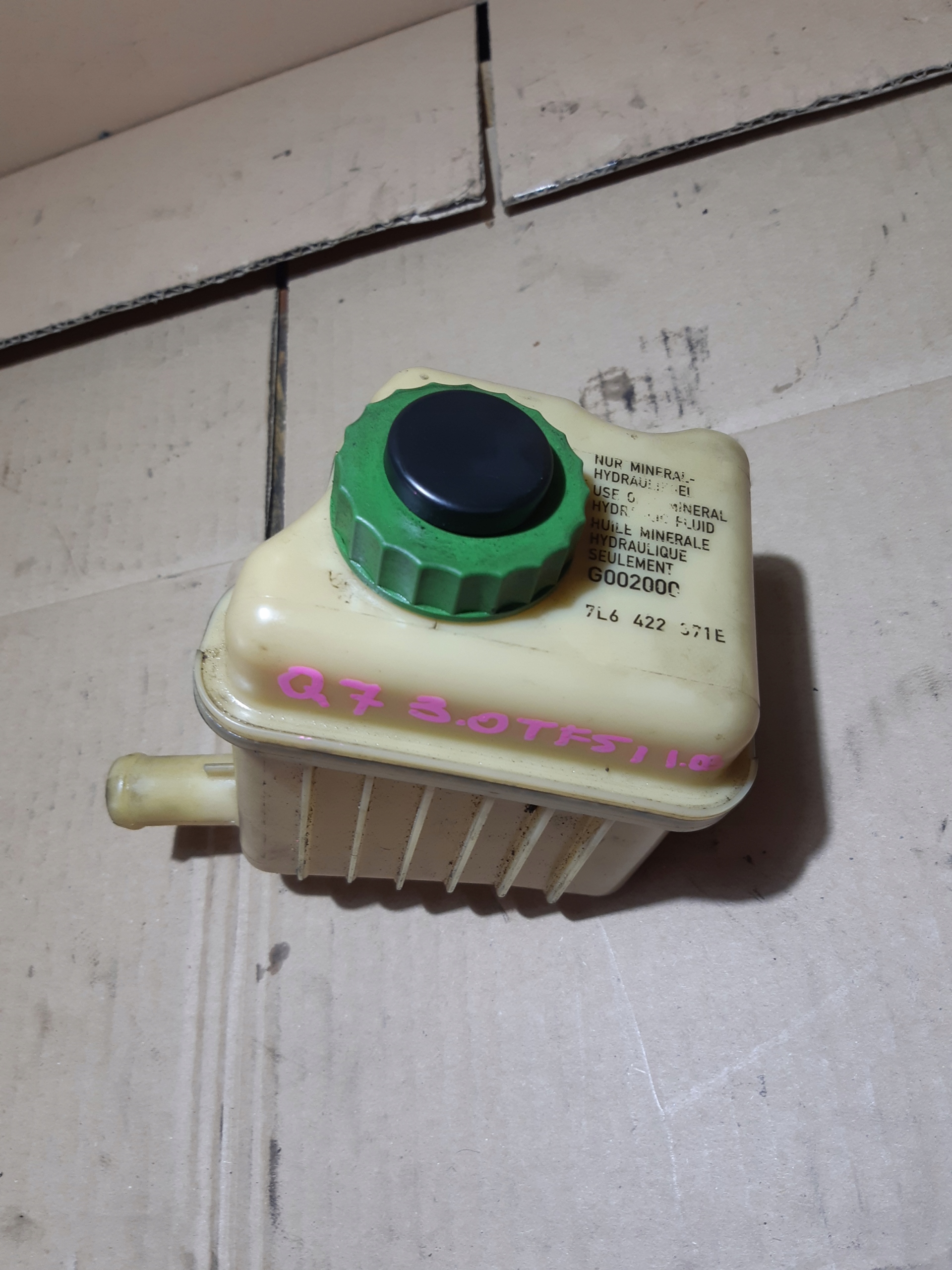 AUDI Q7 4L serbatoio LIQUIDO SERVOSTERZO 7L6422371E
