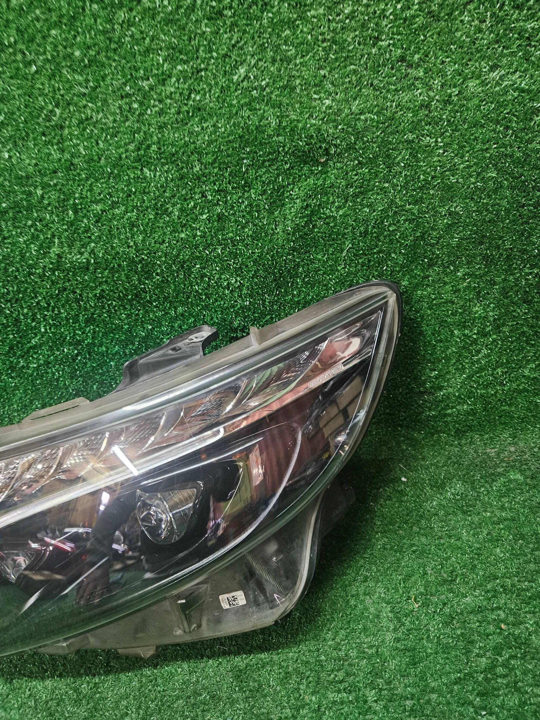 REFLEKTOR left front MERCEDES V-class W447 LIFT 20- FULL LED NR.R1735