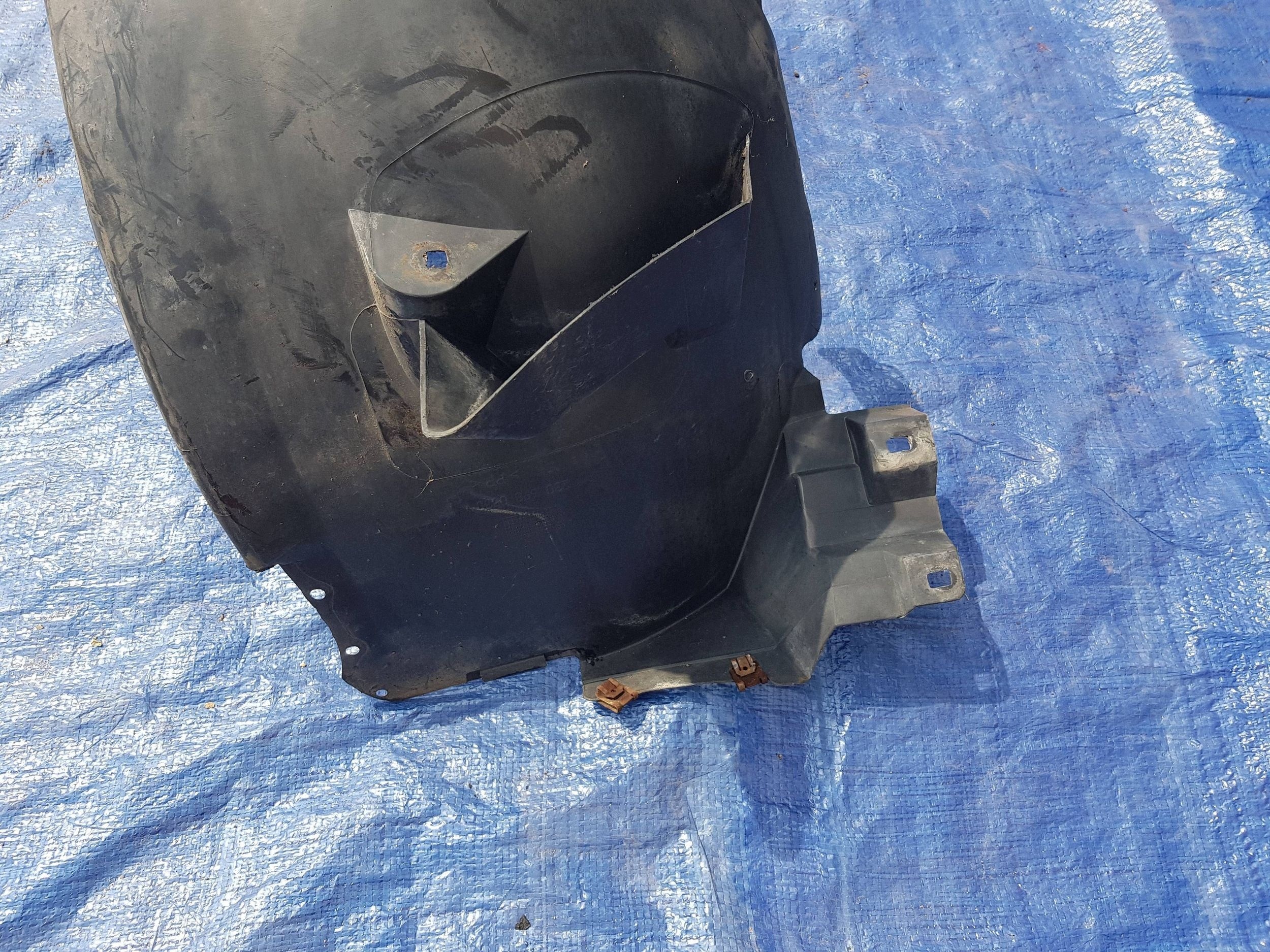 mudguard front left side Mercedes-Benz SL R230 2306980530fd