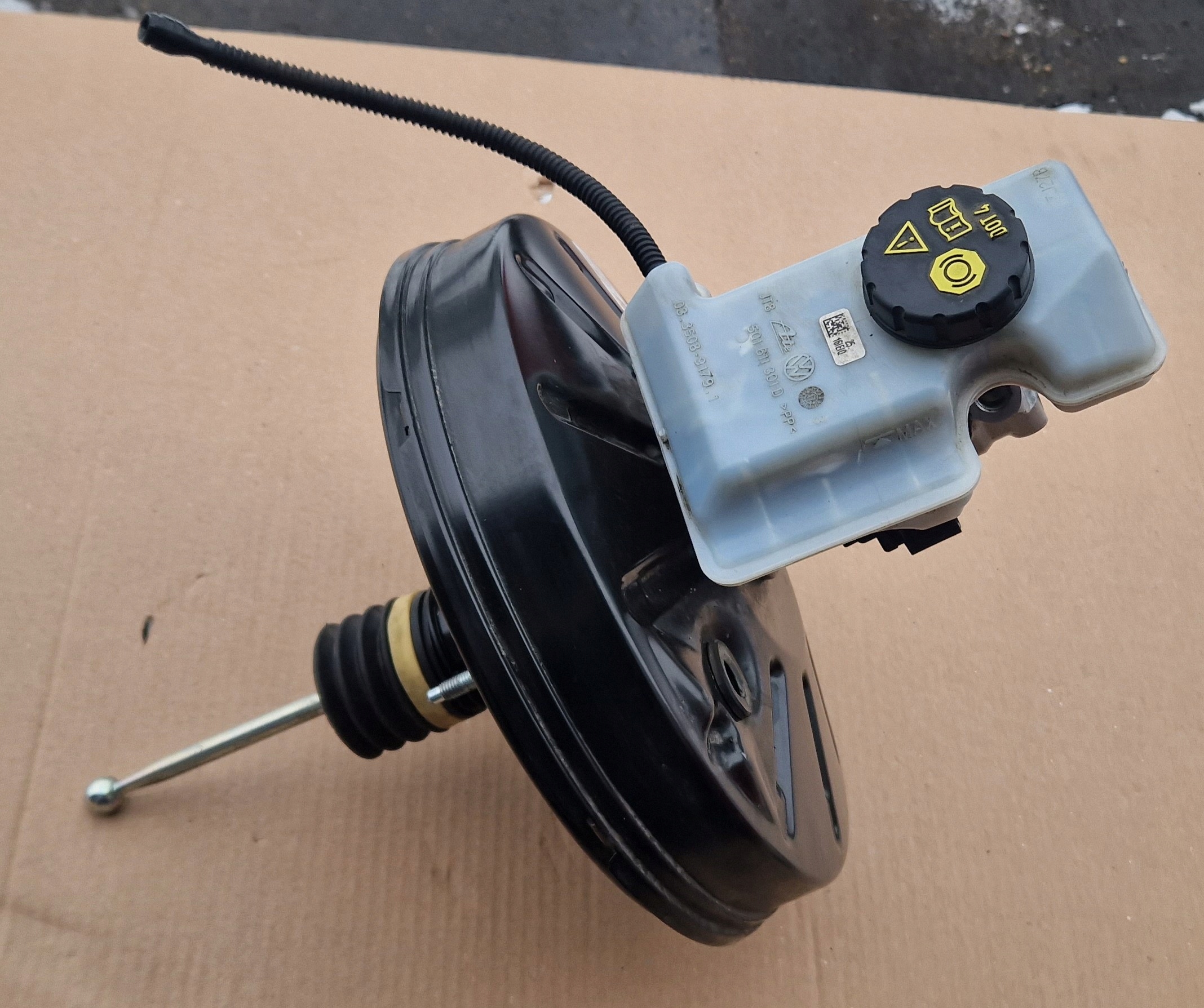 SERWO VW AUDI SKODA 5Q1614105CK ORYGINAŁ IDEAŁ