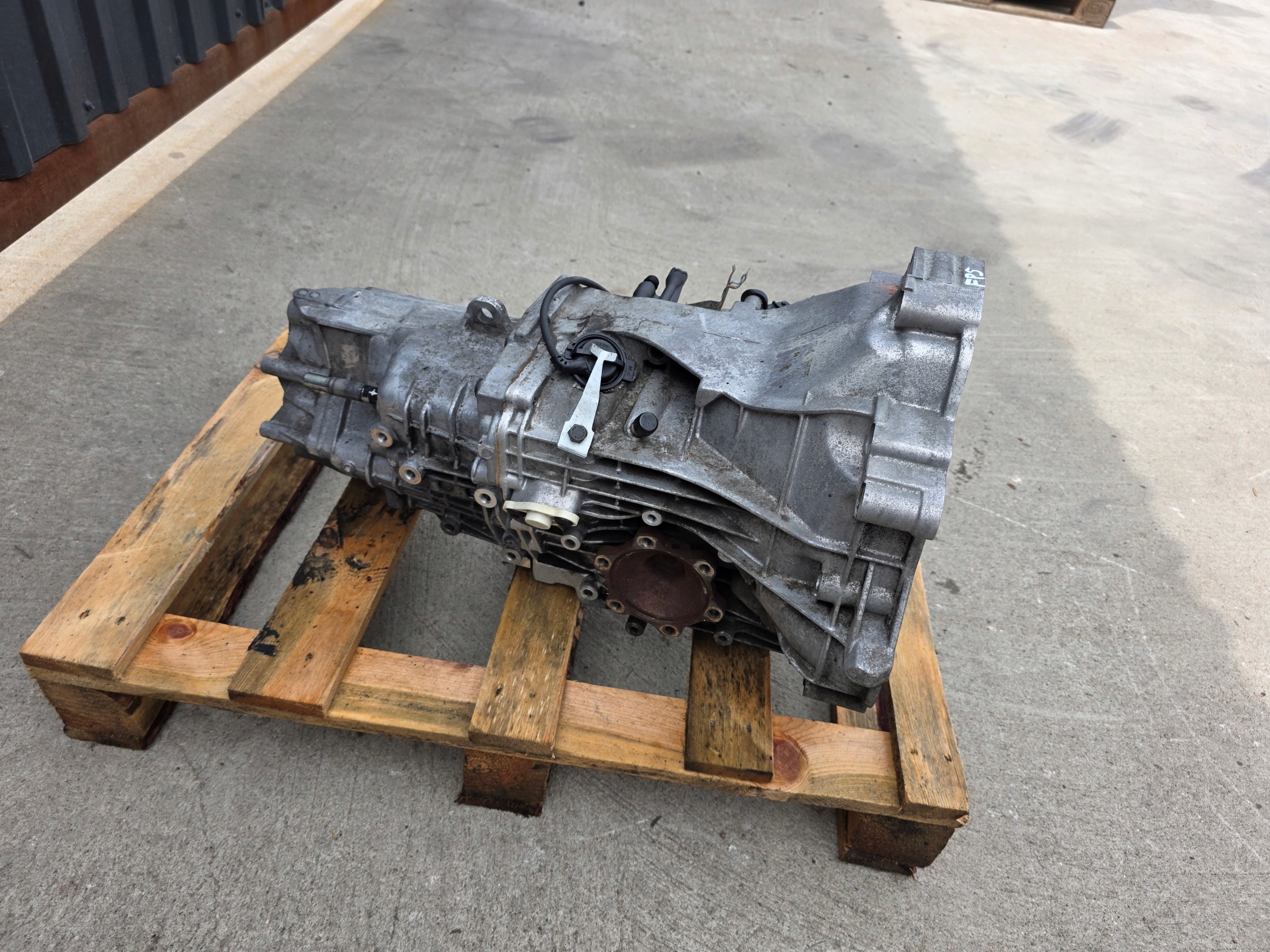 gearbox, manual AUDI A4 B6 B7 VW PASSAT 1.8T FPS original !!!