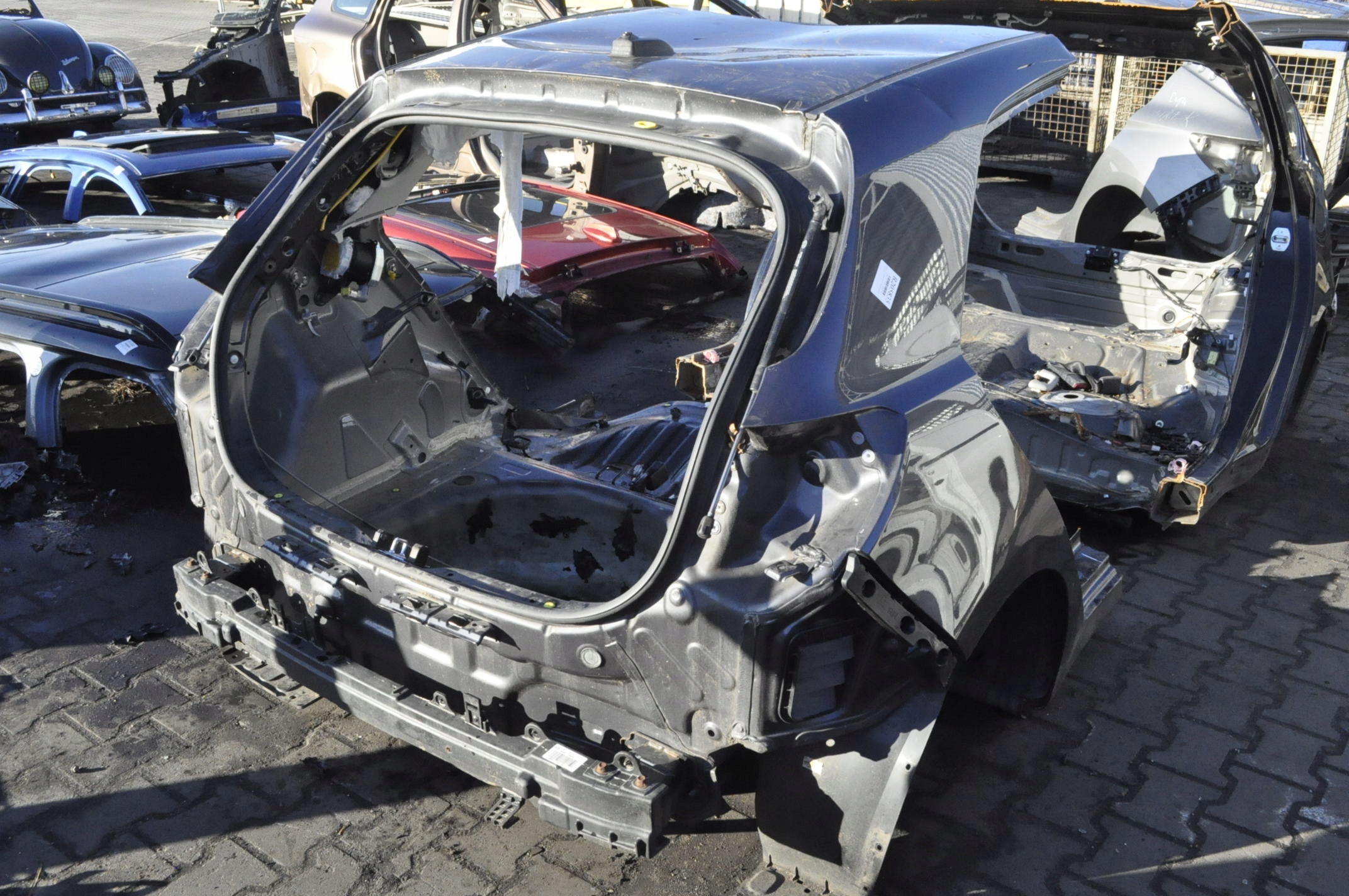 KIA RIO IV ЦЕЛОЕ ЗАД. ЗАД ВАННА ПЕРЕДНЯЯ ПАНЕЛЬ ЗАДНИЙ ЧЕТВЕРТЬ ЛЕВА ПРАВА ЗАДНЯЯ