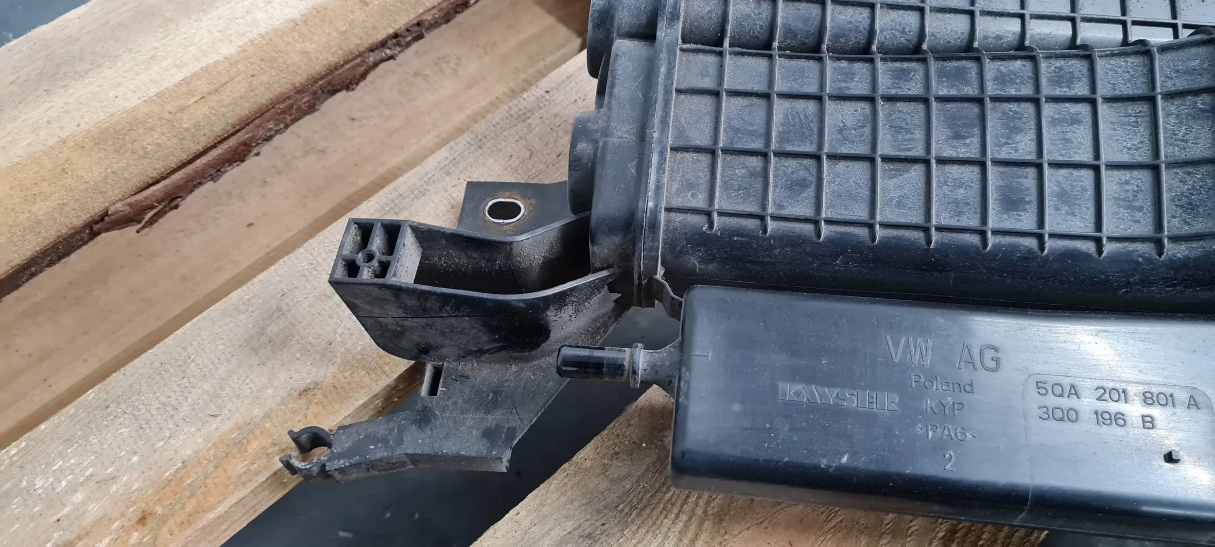 Q3 83A KOHLENSTOFFFILTER DES KRAFTSTOFFSBEHÄLTERS 2.0 TDI 5QA201801A