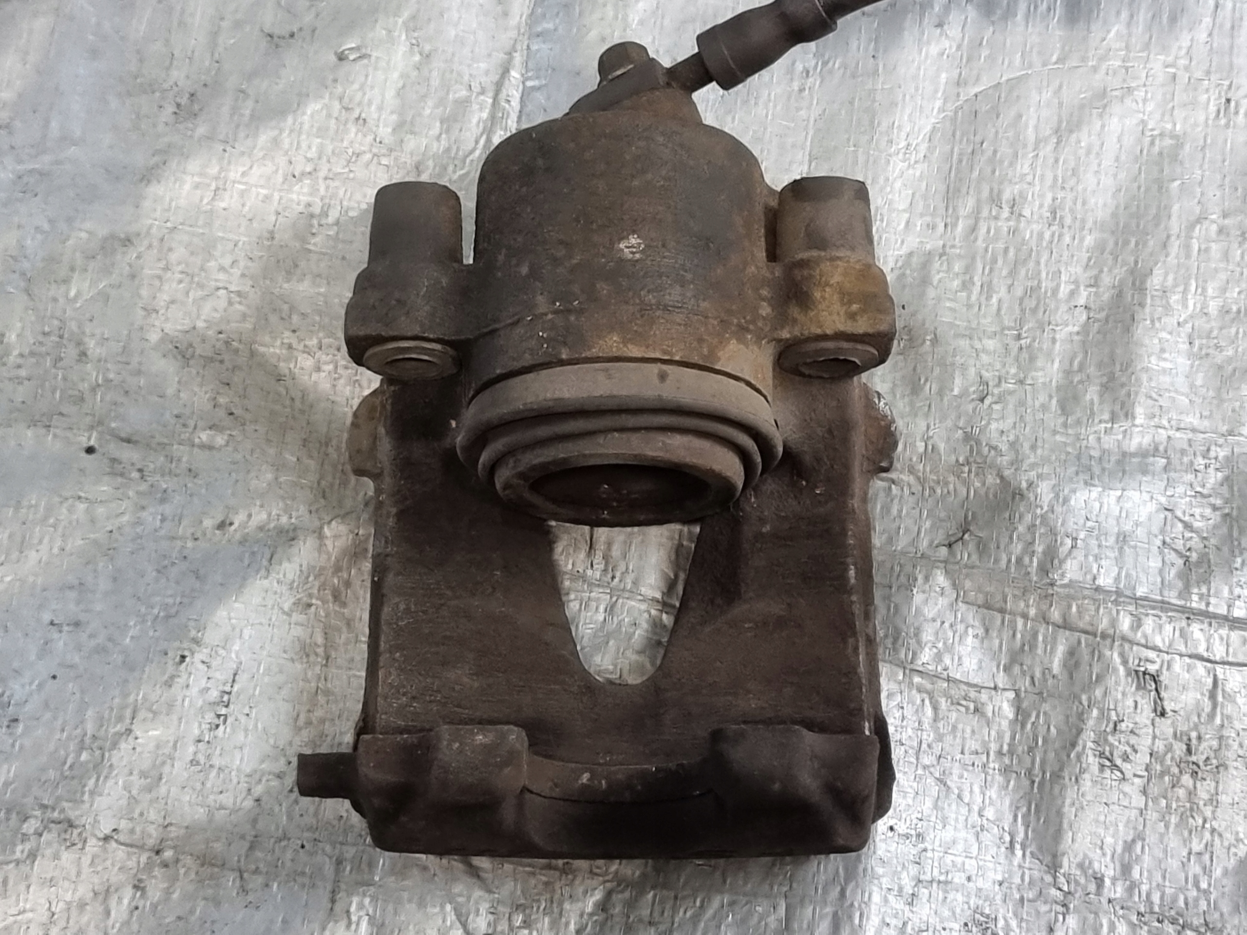 caliper brake right front 280mm AUDI A3 8P 1.6 FSI 05r