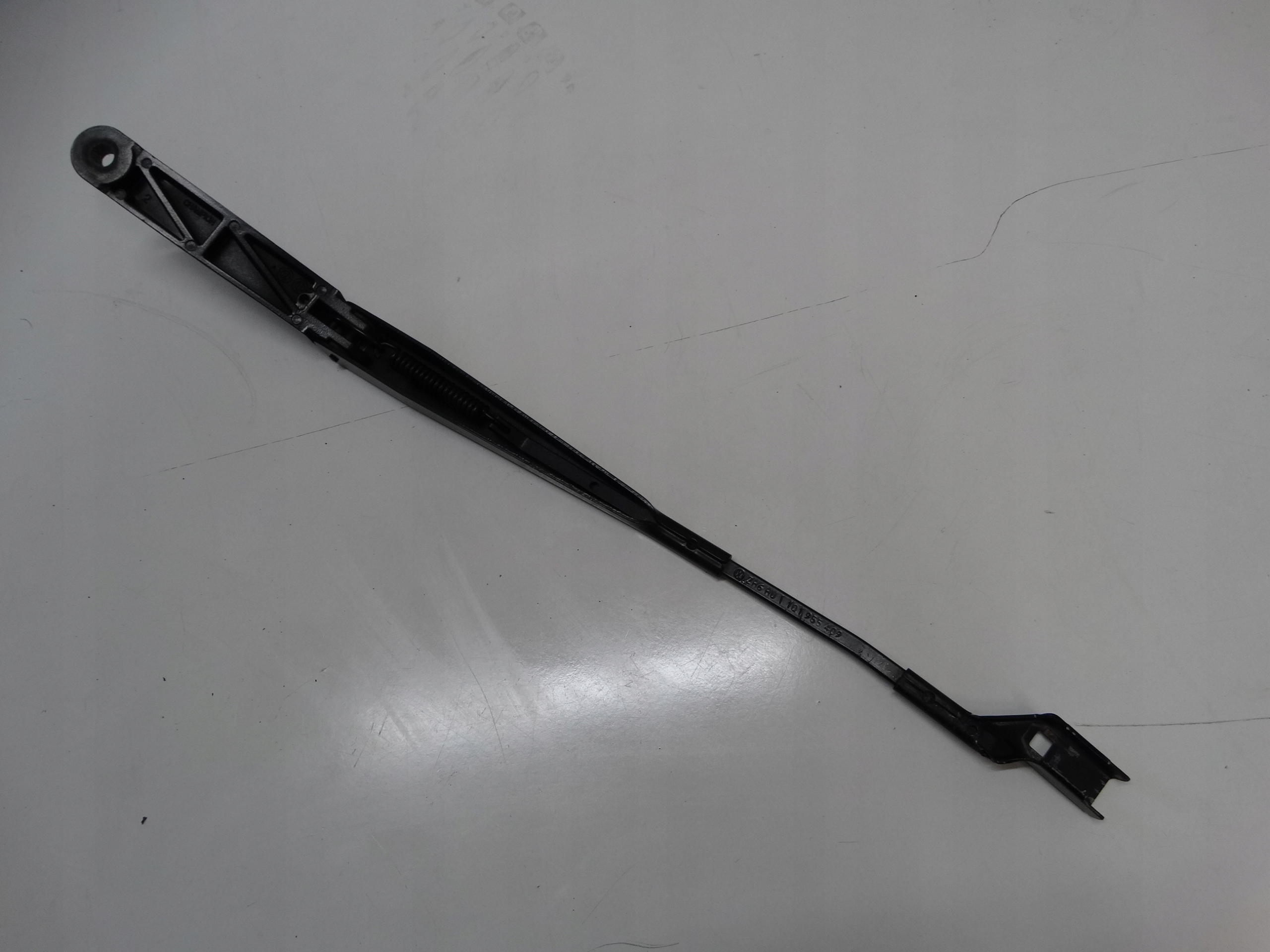 wiper arm front VW GOLF VI 101955409