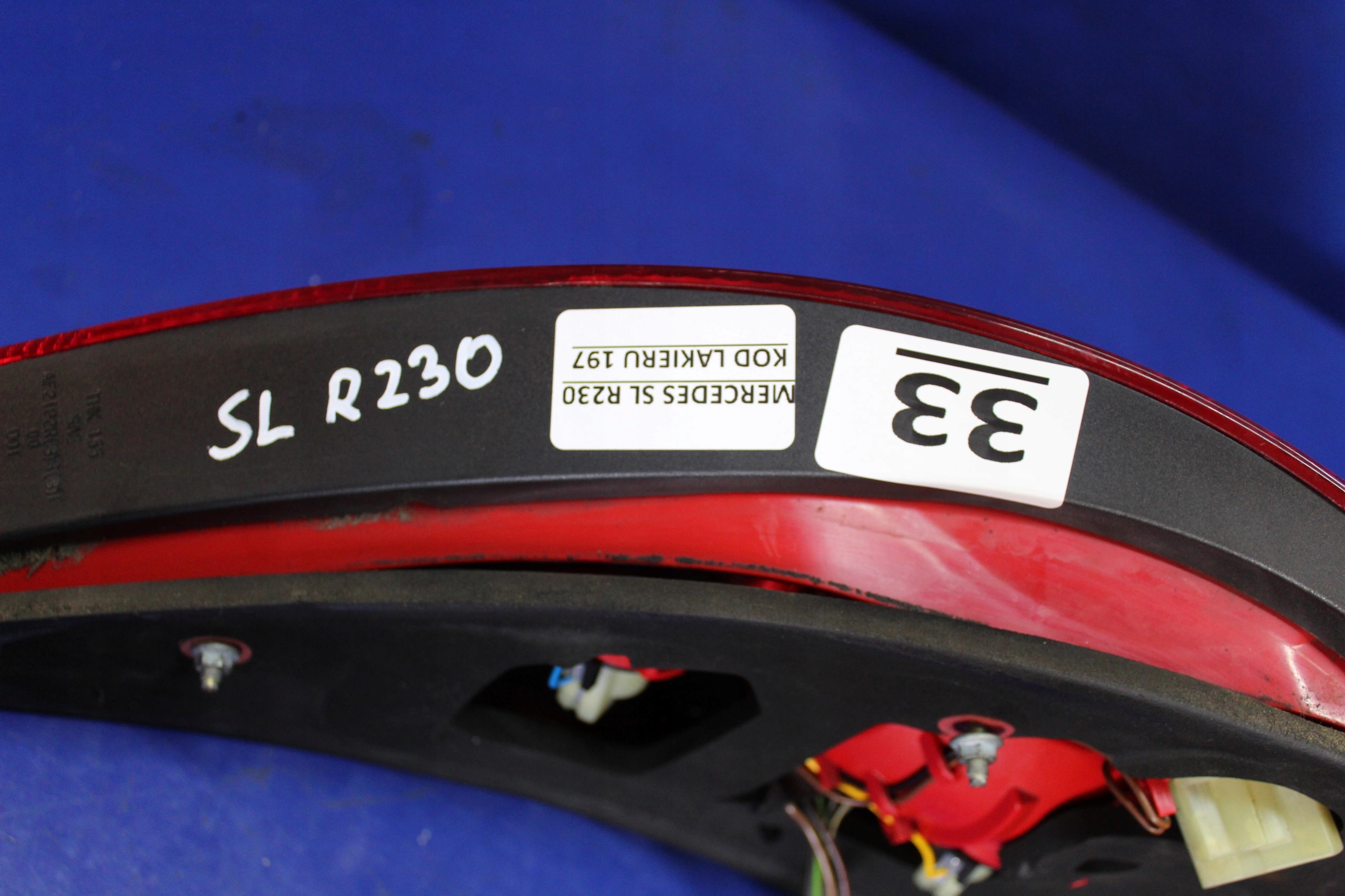 фонарь левый MERCEDES SL R230 A2308200164