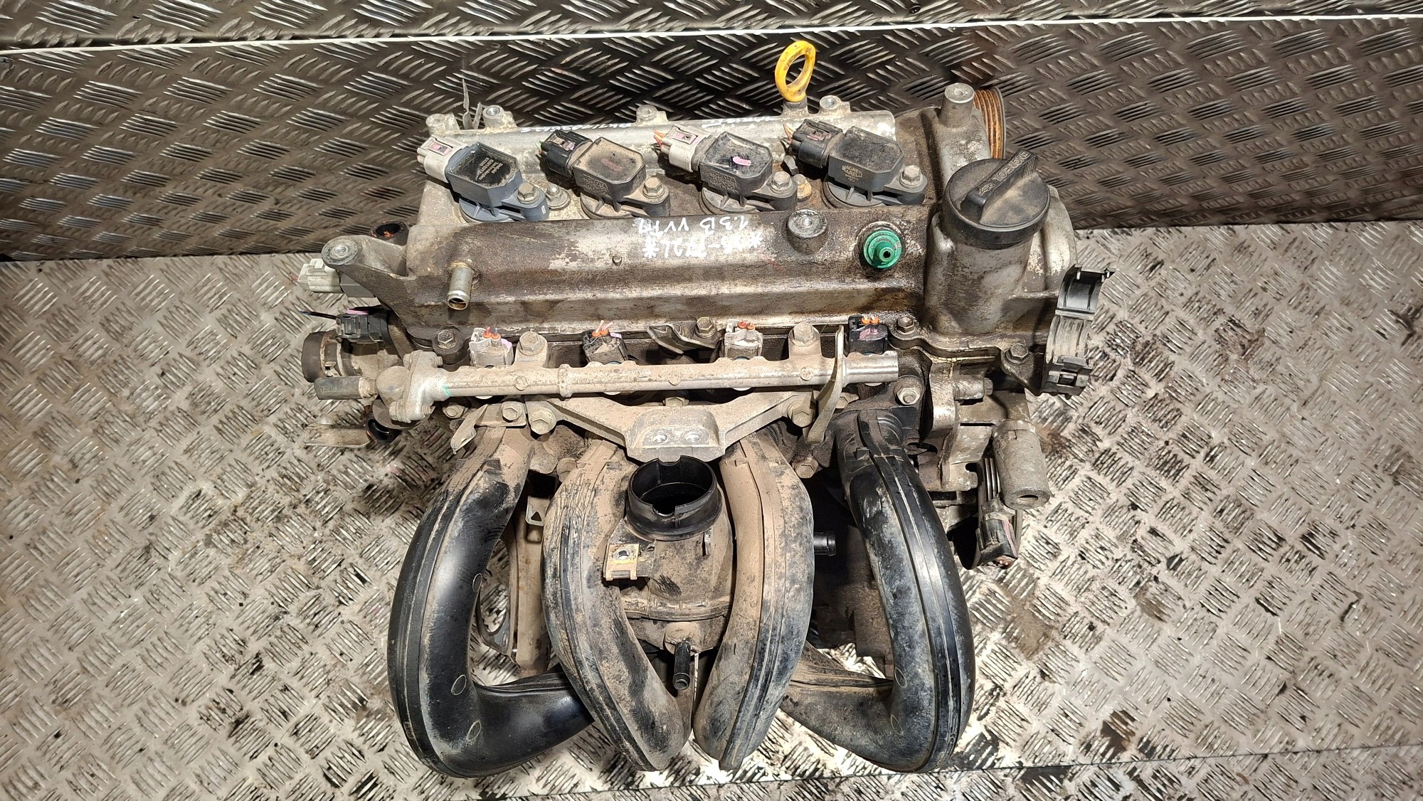 engine pillar unprotected TOYOTA YARIS II 1.3VVTI 2S-P72L