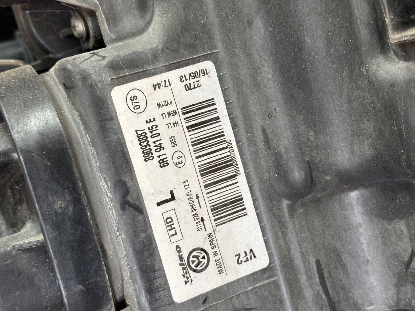 REFLEKTOR light left VW POLO 6R 09- 6R1941015E