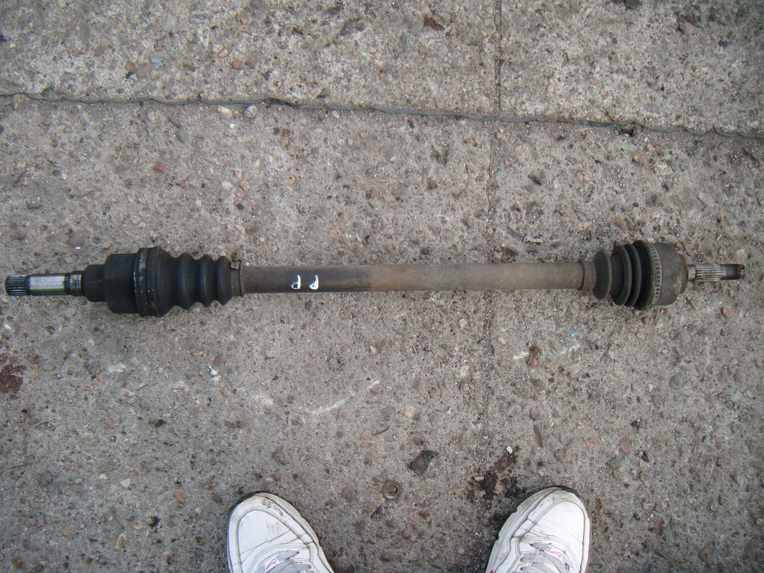 CITROEN C3 2002 - 2009 1.4 HDI PÓŁOŚ PRAWY PRZÓD PRAWA PRZEDNIA