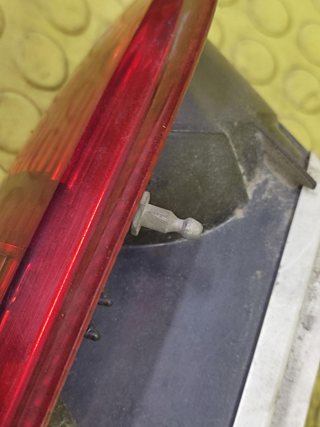 FORD FOCUS MK2 KOMBI light left rear part 4M5113405