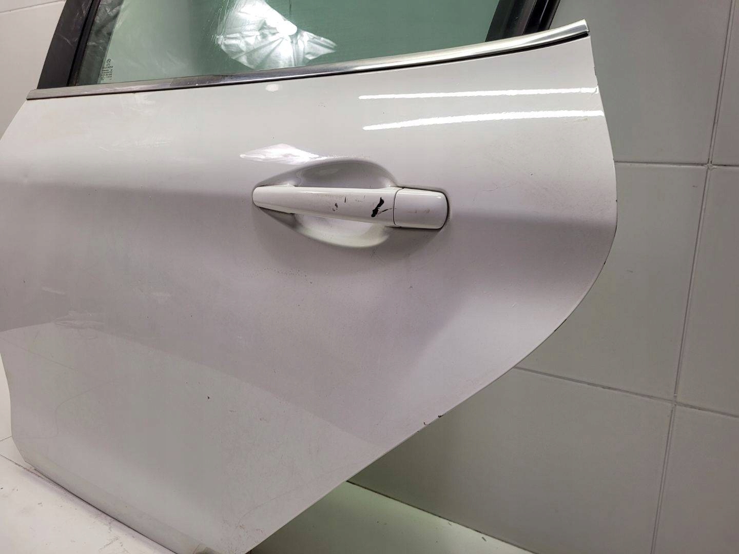 Tür heck links Seite Peugeot 208 2015