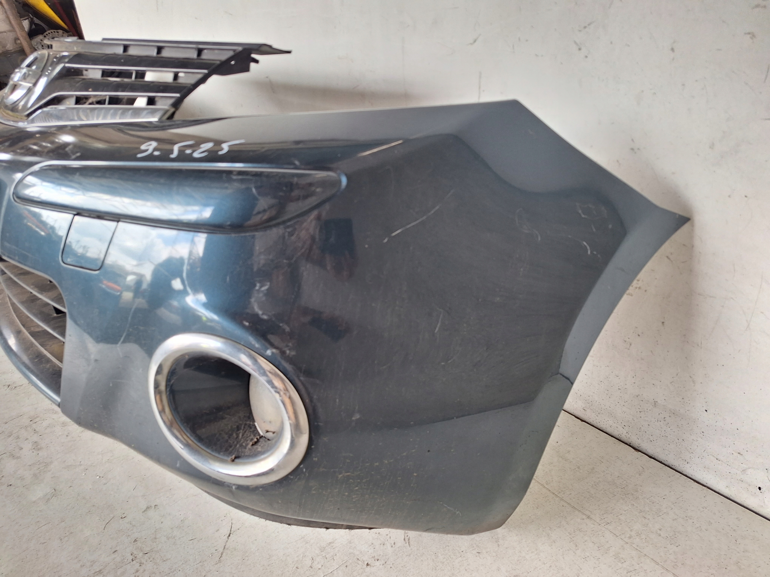 NISSAN NOTE E11 LIFT 09-12 bumper + grille