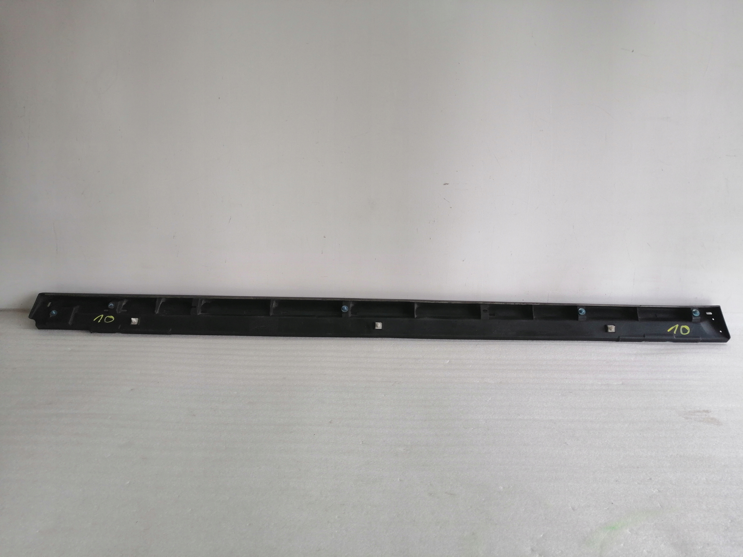 mitsubishi Space Star II 13- молдинг порога правая