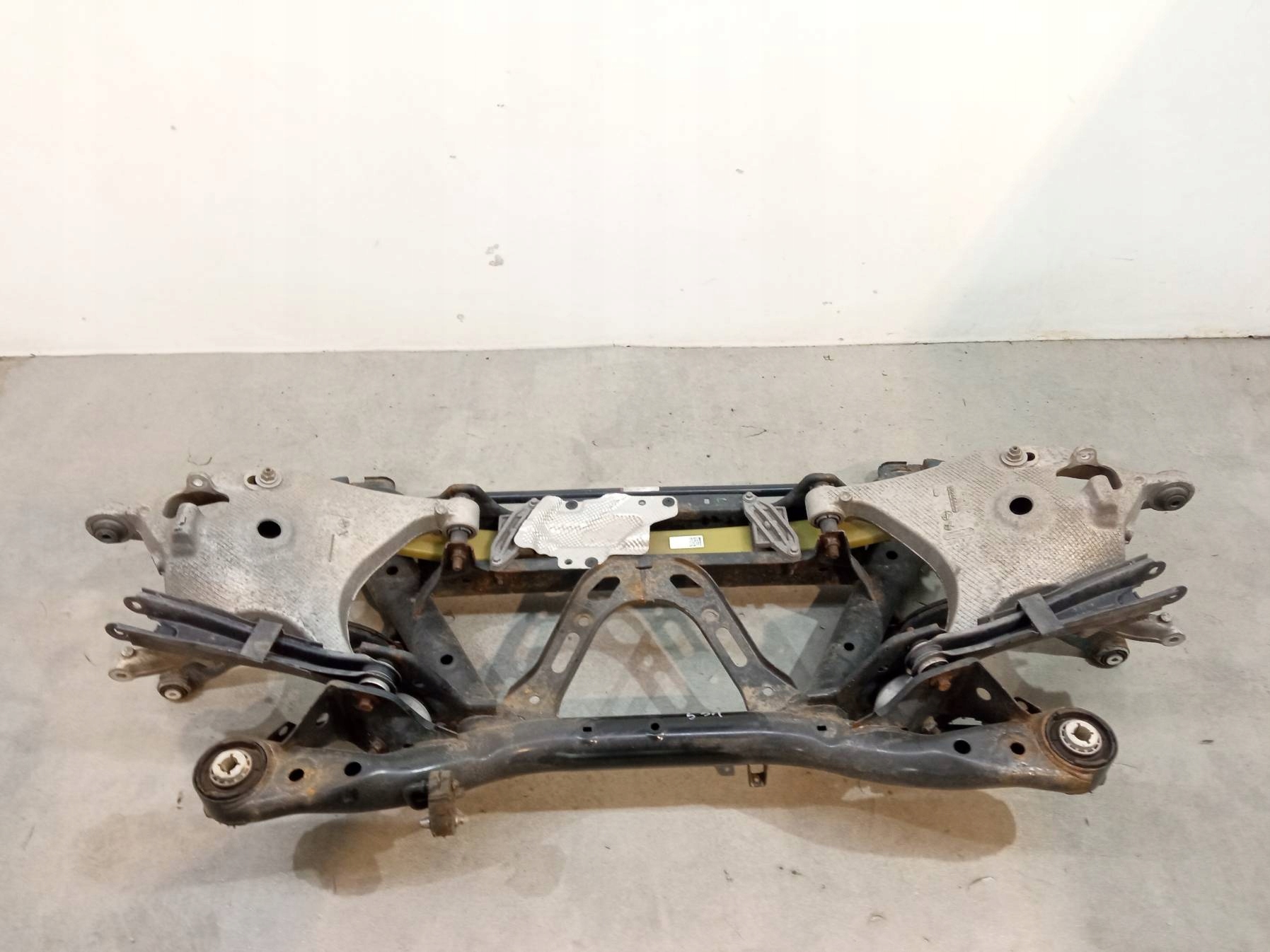 axle beam springing rear part AWD 4X4 Volvo S60 III (2018-2024)