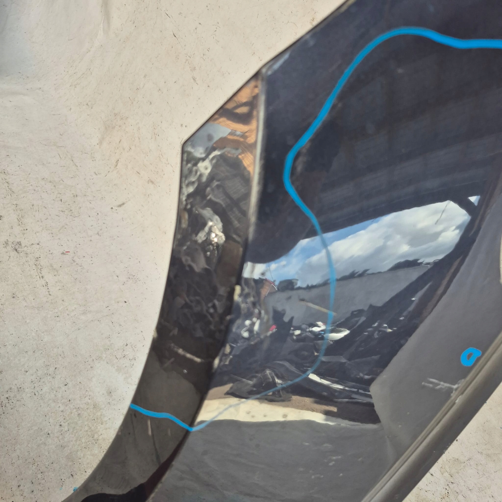 TESLA MODEL 3 17- fender left front front