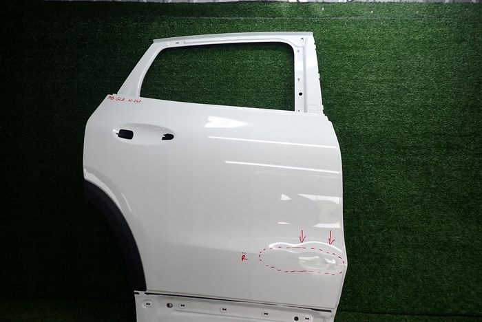 MERCEDES W247 247 GLA Tür rechts hinten heck