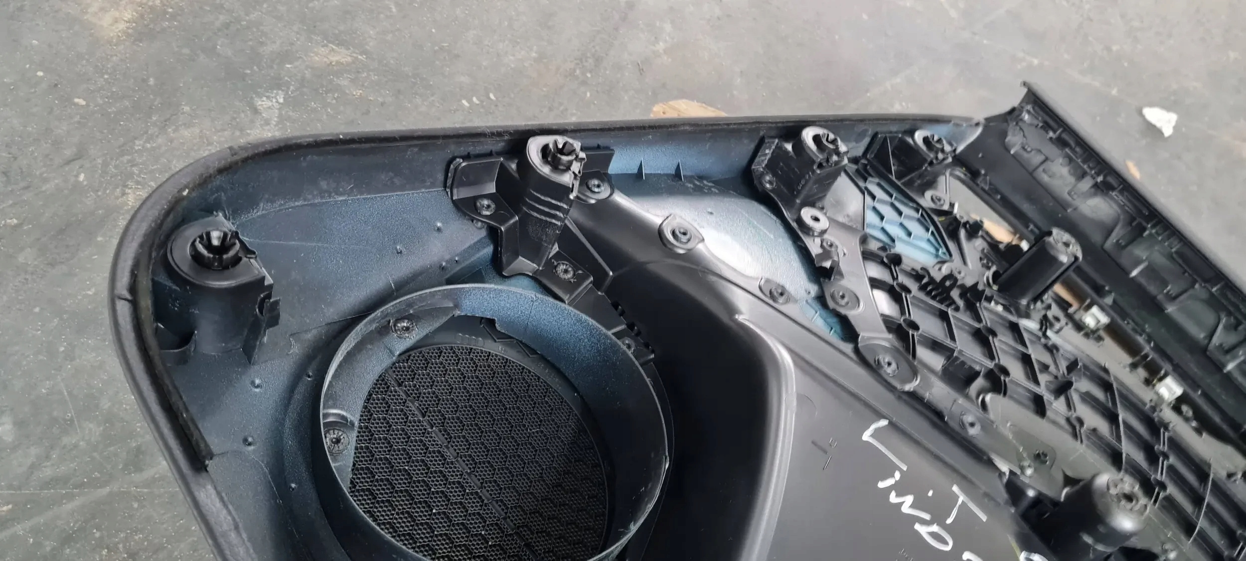 Q5 80A side upholstery door left rear part rear ALCANTARA