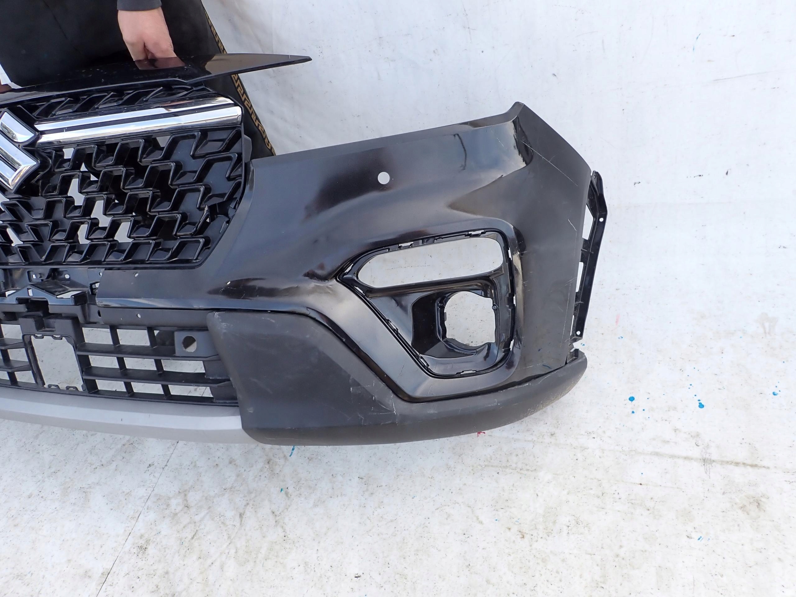 SUZUKI SX4 S-CROSS 21- bumper front front PDC