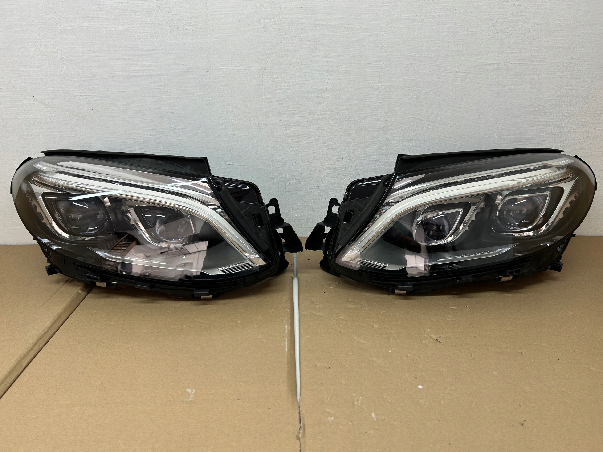 фара левая правая GLE W166 full led