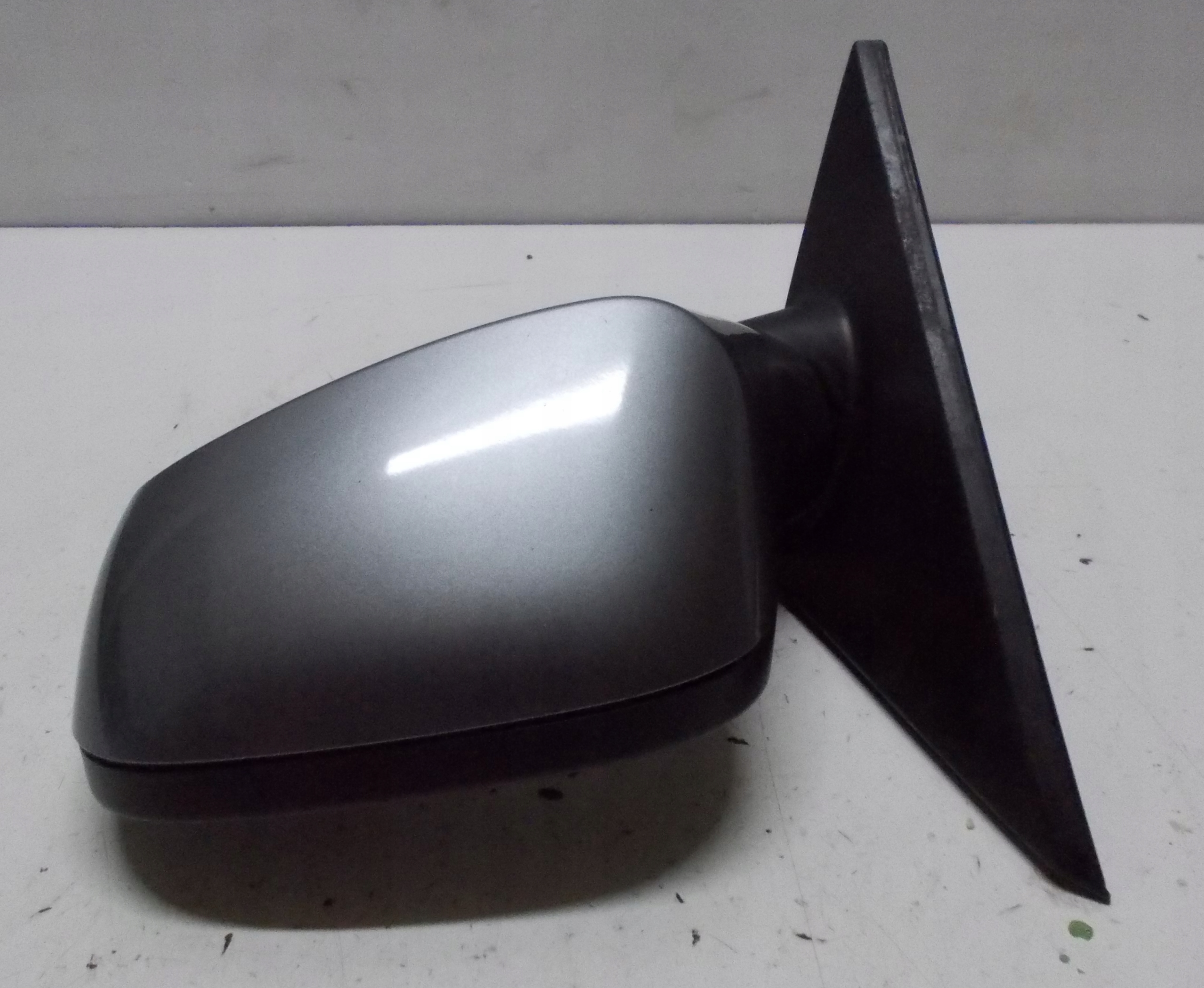 BMW E87 2.0 D 11R mirror left 5 PIN A52 EUROPA