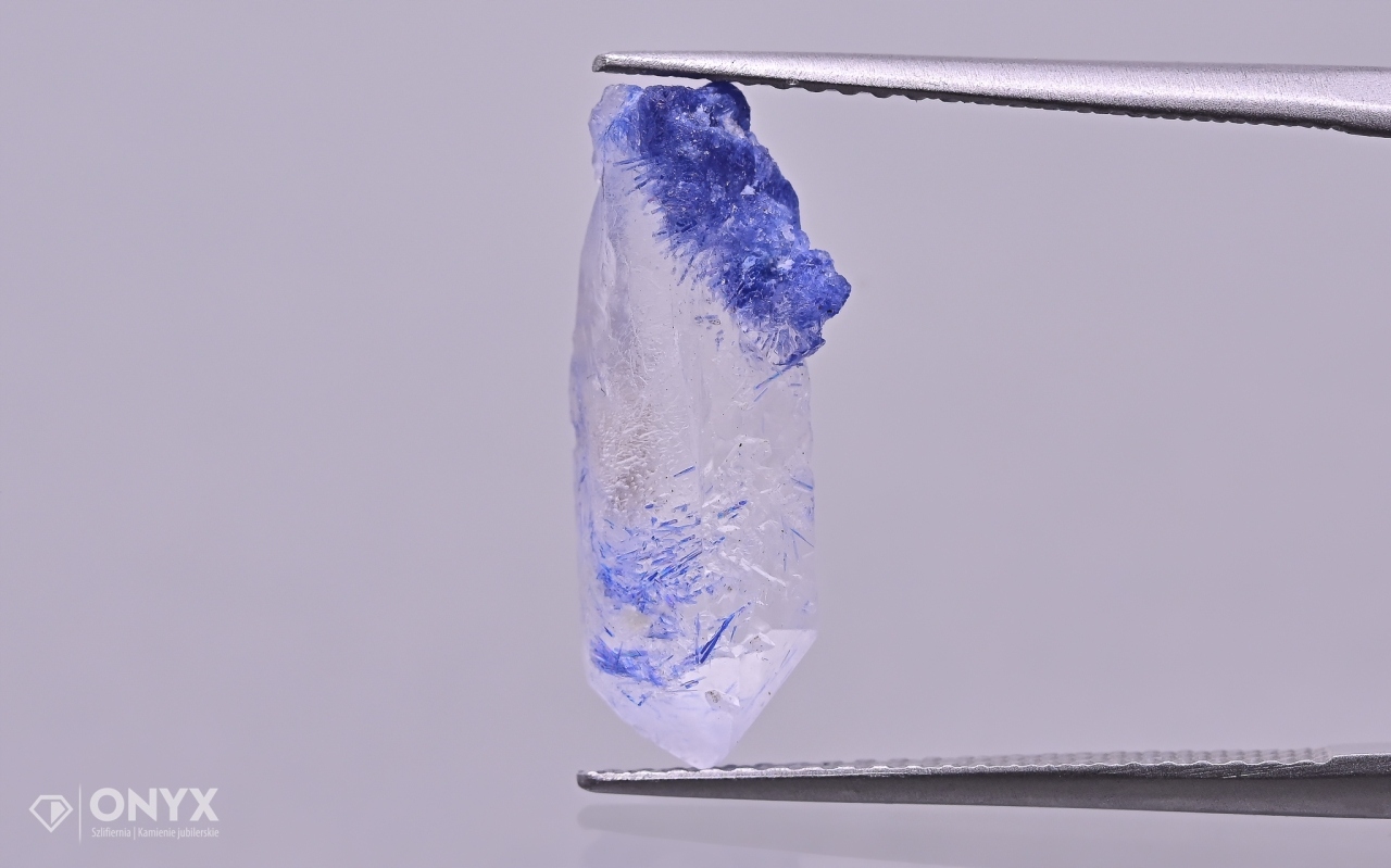 Křemen s dumortierytem přírodní křišťál 17,5x7 mm