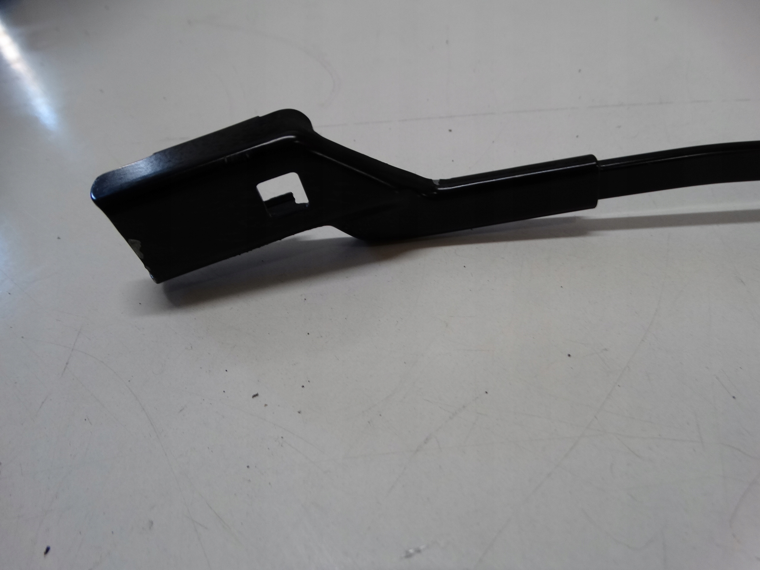 wiper arm front VW GOLF VI 101955409