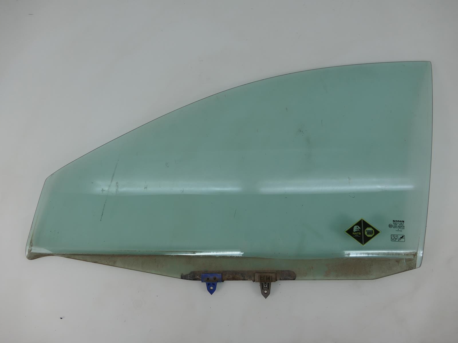 NISSAN ALMERA TINO SZYBA DRZWI LEWY PRZÓD LEWA