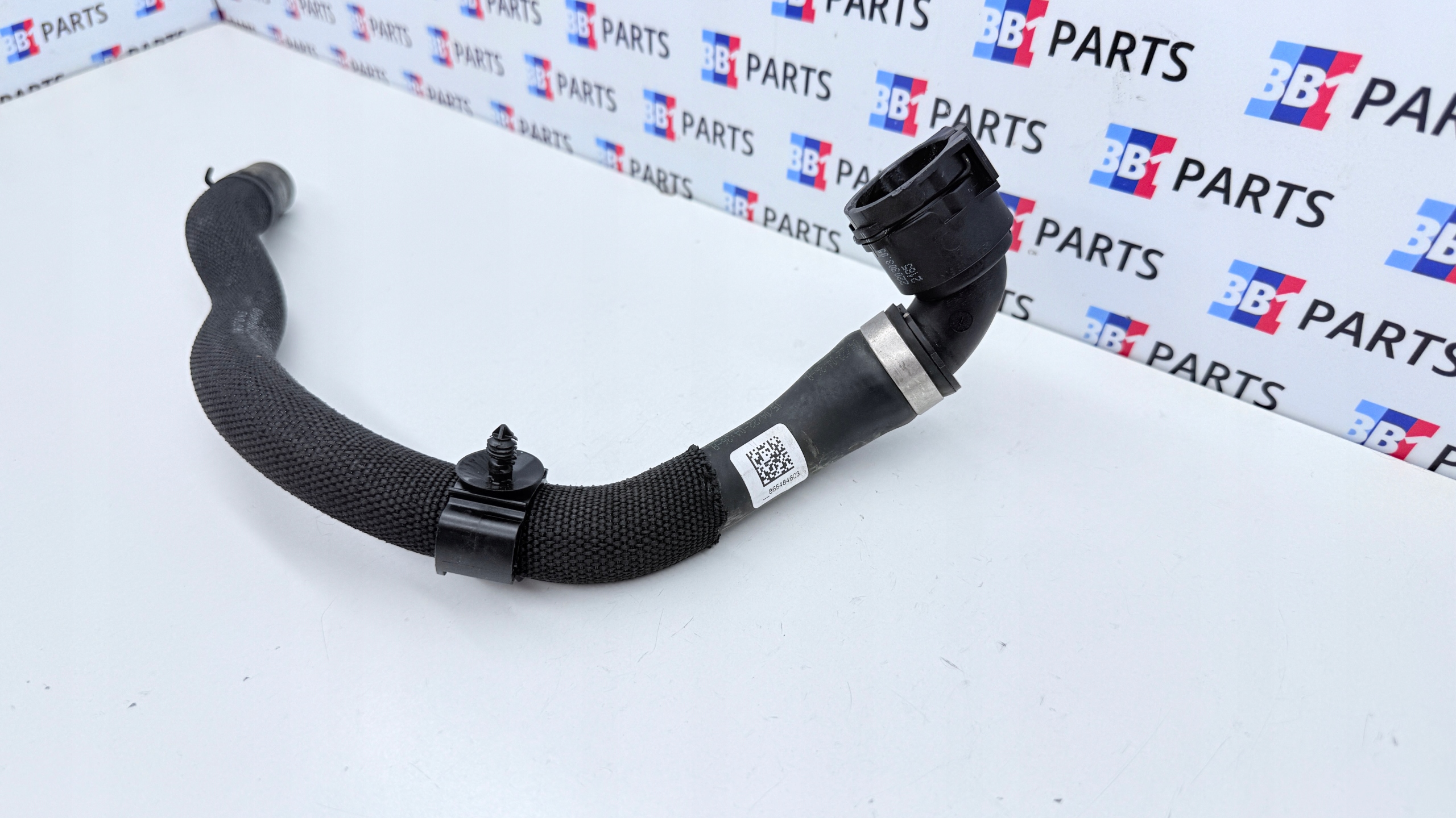 BMW G20 cijev crijevo prijenos vode 330E HYBRYDA 8654846