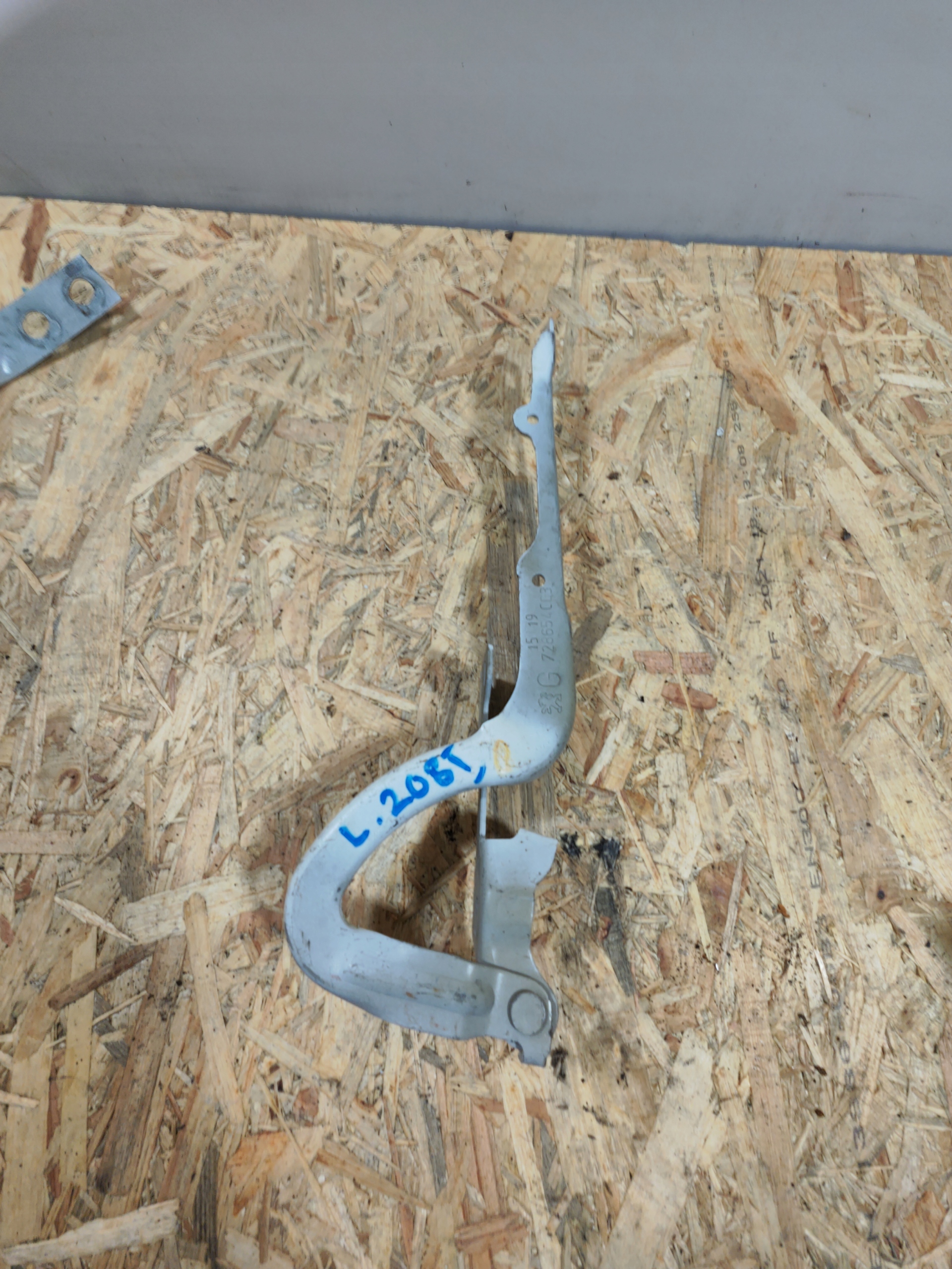 hinge bonnets left PEUGEOT 208 and