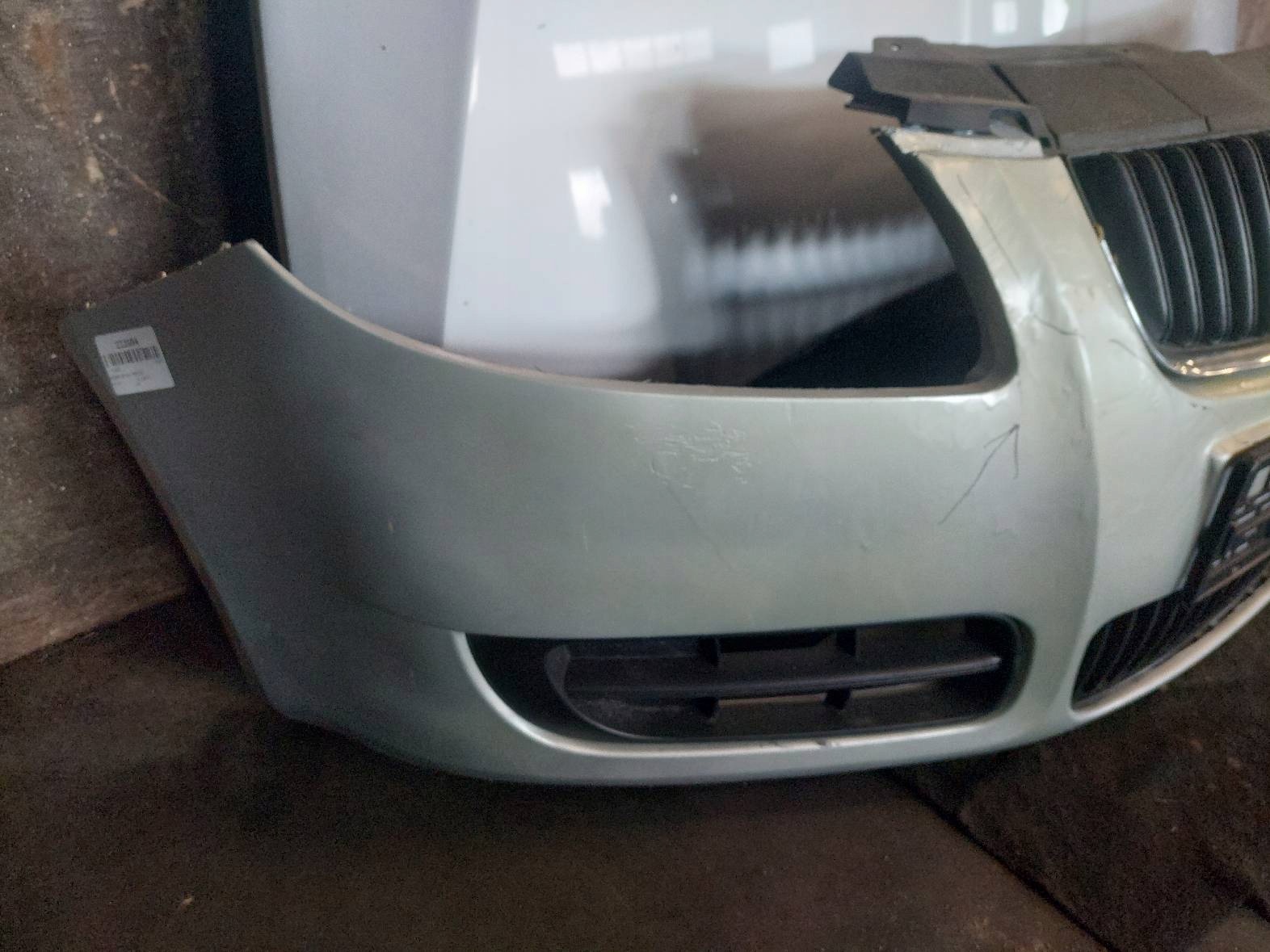 complete front bonnet bumper light fender SKODA ROOMSTER and 9156