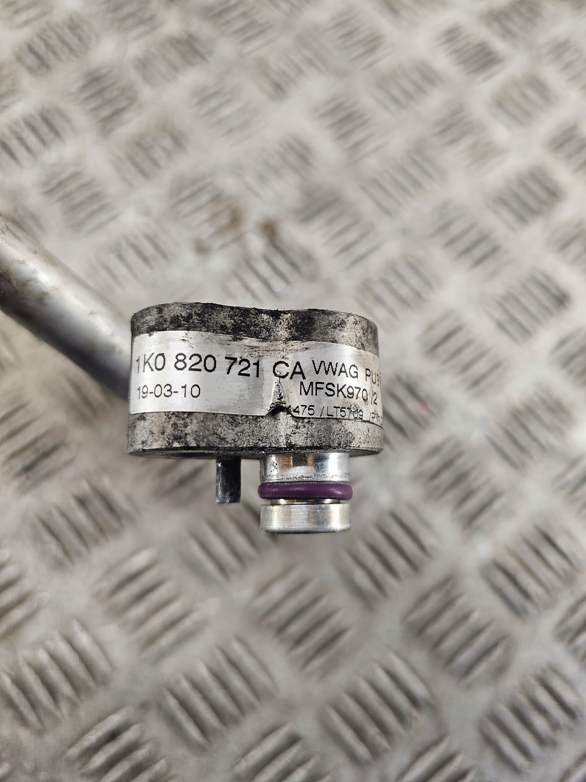 Audi OE 1K0820721CA vedení klimatizaci